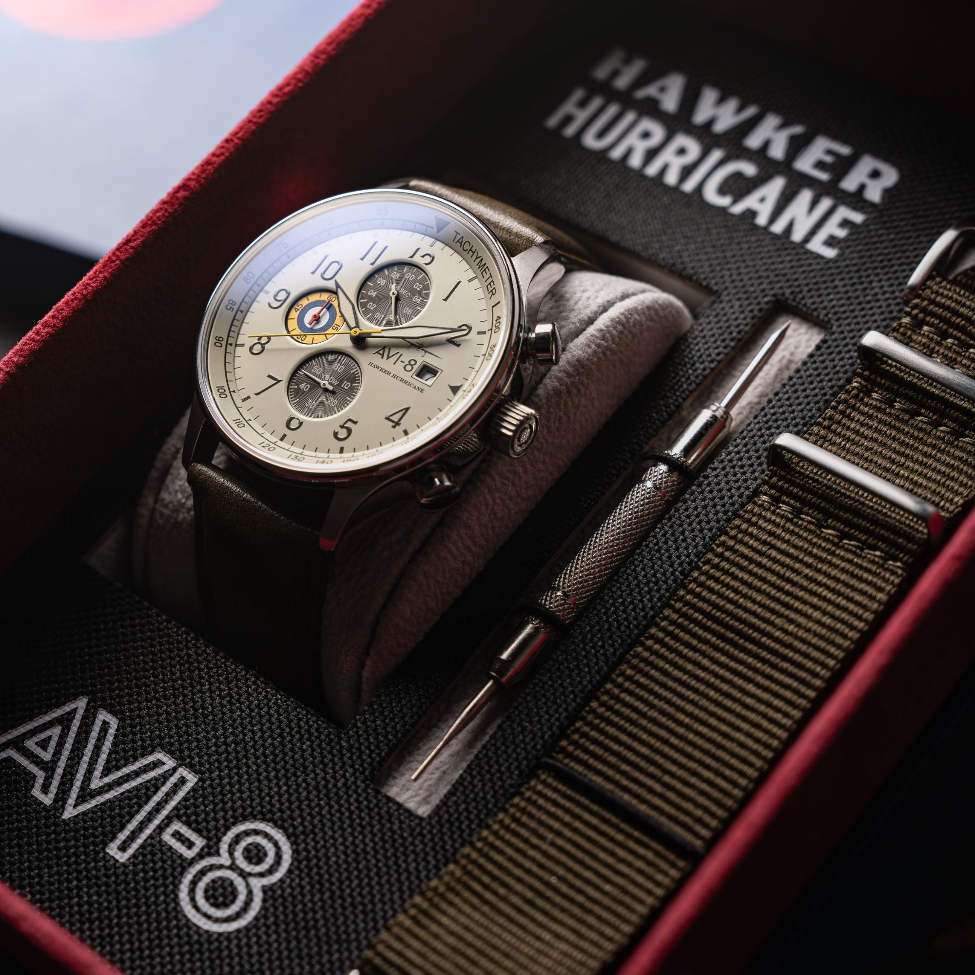AVI-8 AVI-8 Hawker Hurricane Classic Chronograph Khaki Green Men's Watch AV-4011-1B