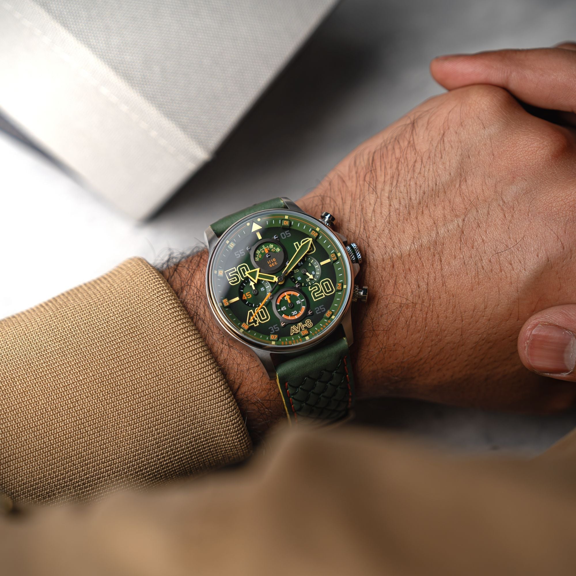 AVI-8 AVI-8 Hawker Typhoon Coningham Chronograph Harding Men's Watch AV-4093-0D