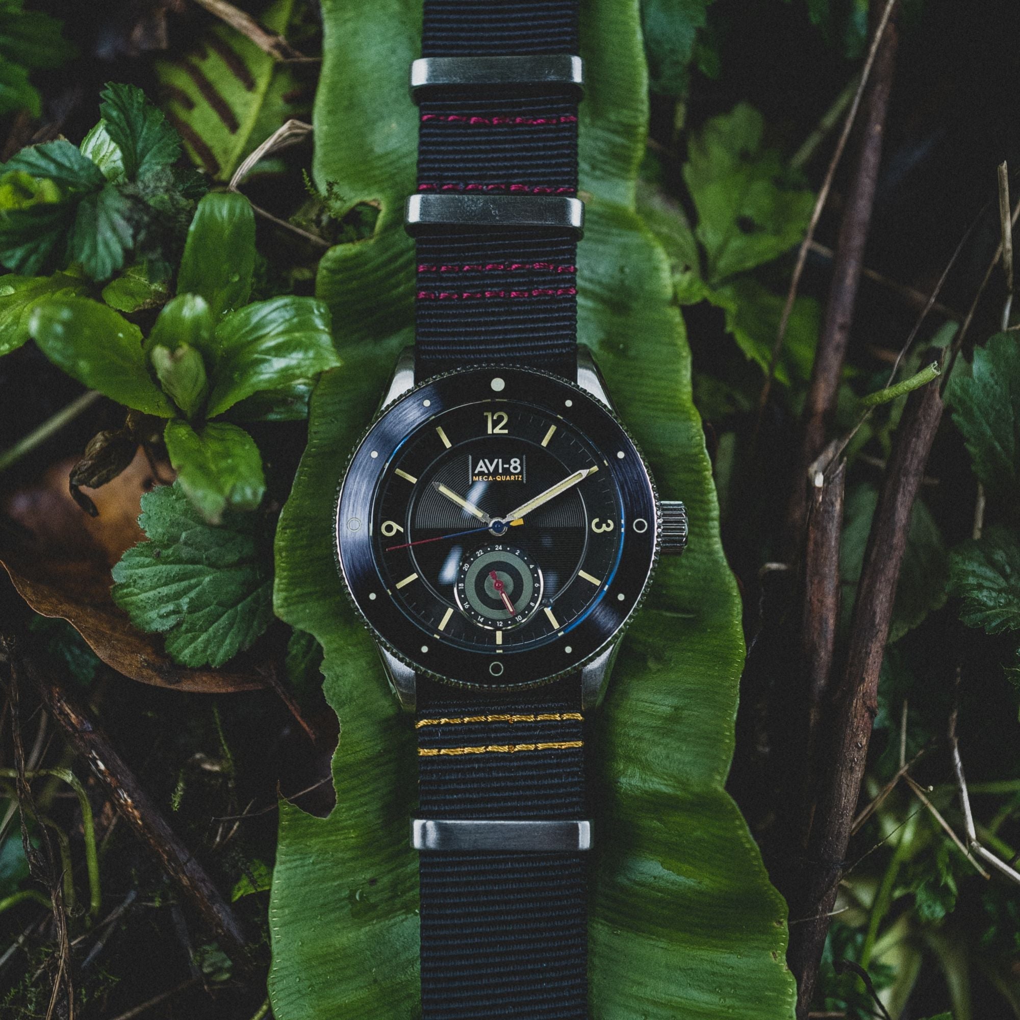 AVI-8 AVI-8 Flyboy Airmaster Sector Meca-Quartz Raven Black Men's Watch AV-4112-01