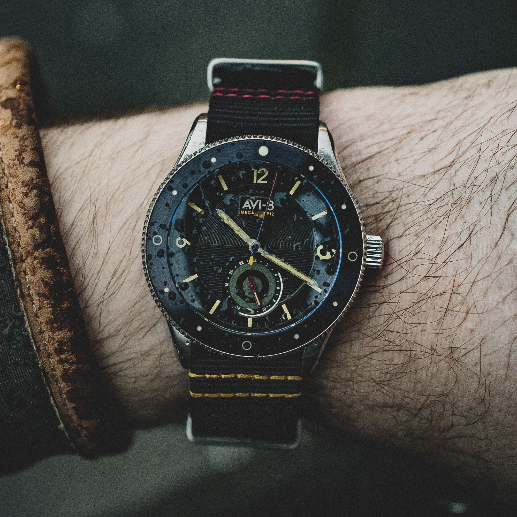 AVI-8 AVI-8 Flyboy Airmaster Sector Meca-Quartz Raven Black Men's Watch AV-4112-01