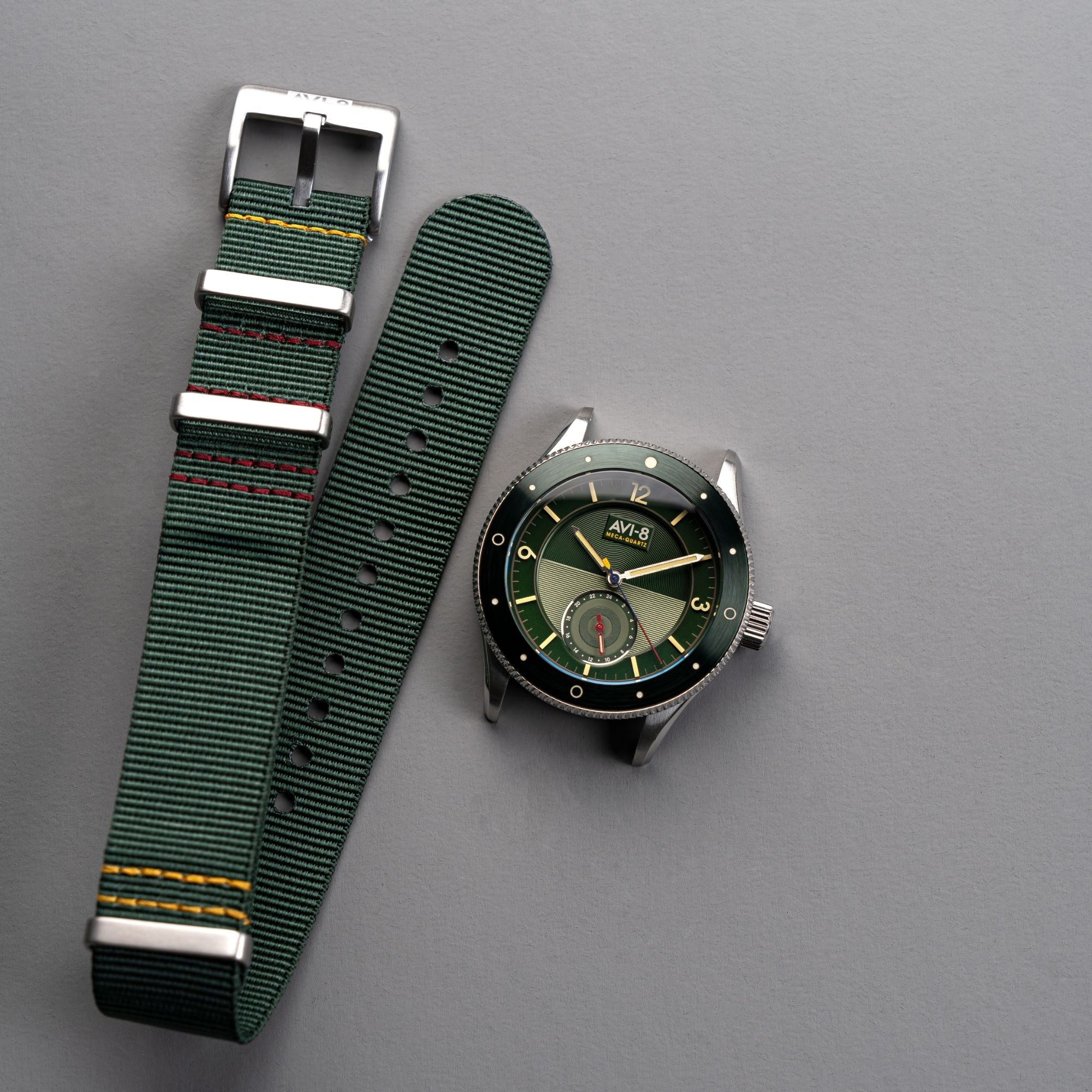 AVI-8 AVI-8 Flyboy Airmaster Sector Meca-Quartz Vert Green Men's Watch AV-4112-02