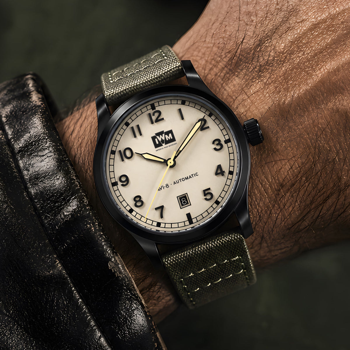 AVI-8 AVI-8 Flyboy Engineer Automatic Imperial War Museums Fieldmaster Edition Field Khaki Men's Watch AV-4161-04