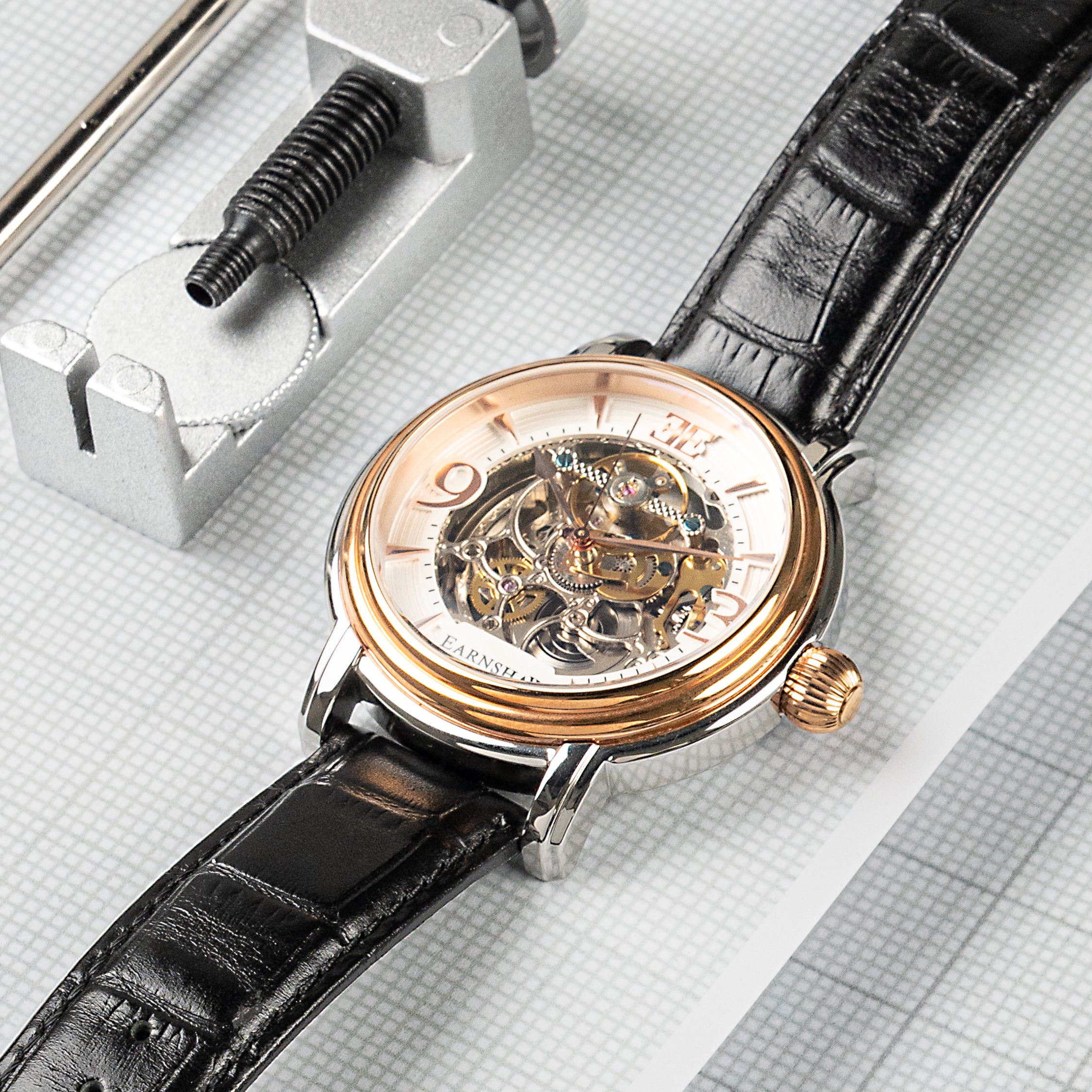 THOMAS EARNSHAW Thomas Earnshaw Longcase Men's Automatic Skeleton Warm Gold Watch ES-8011-06