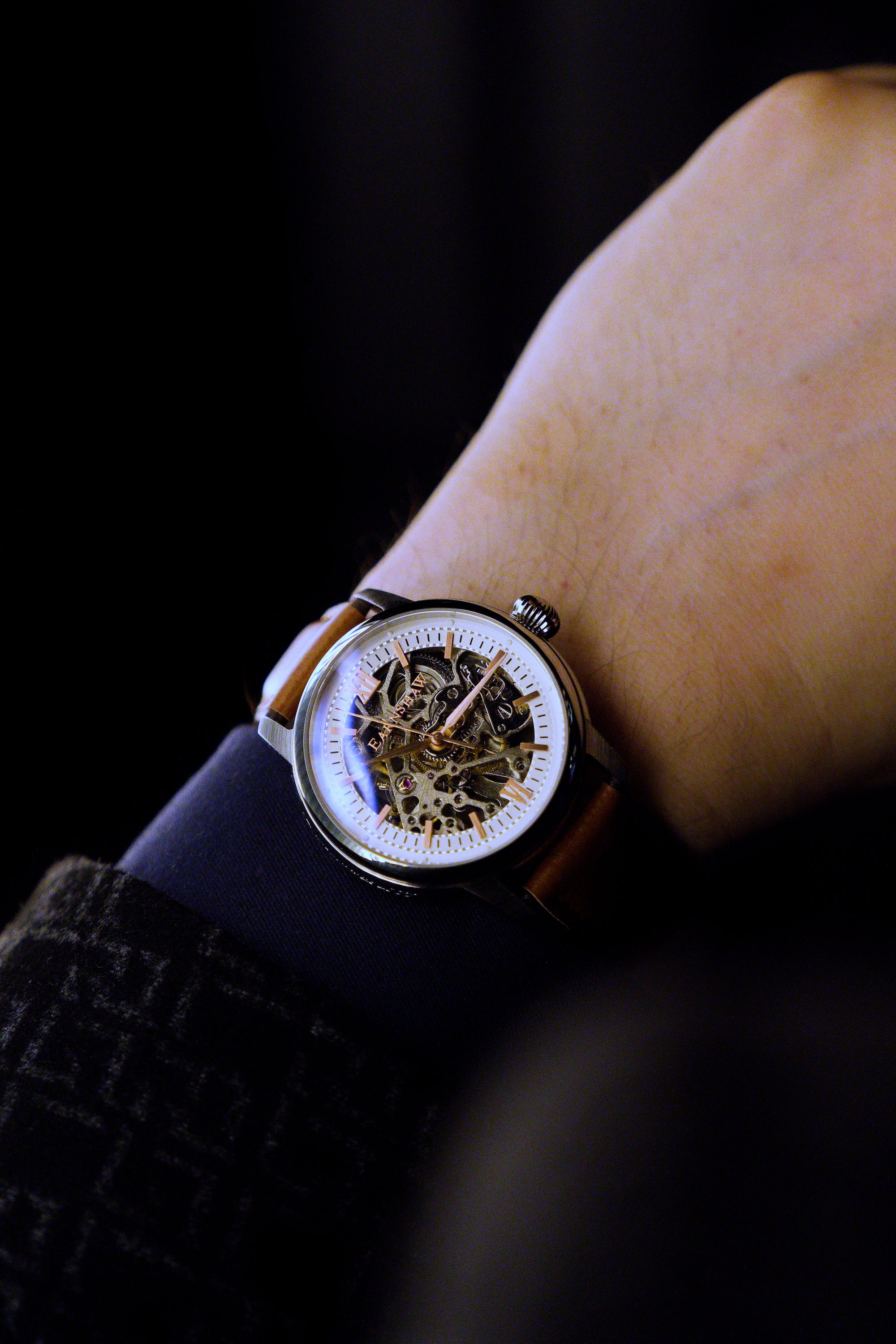 THOMAS EARNSHAW Thomas Earnshaw Cornwall Men's Automatic Skeleton Neutral White Watch ES-8110-02