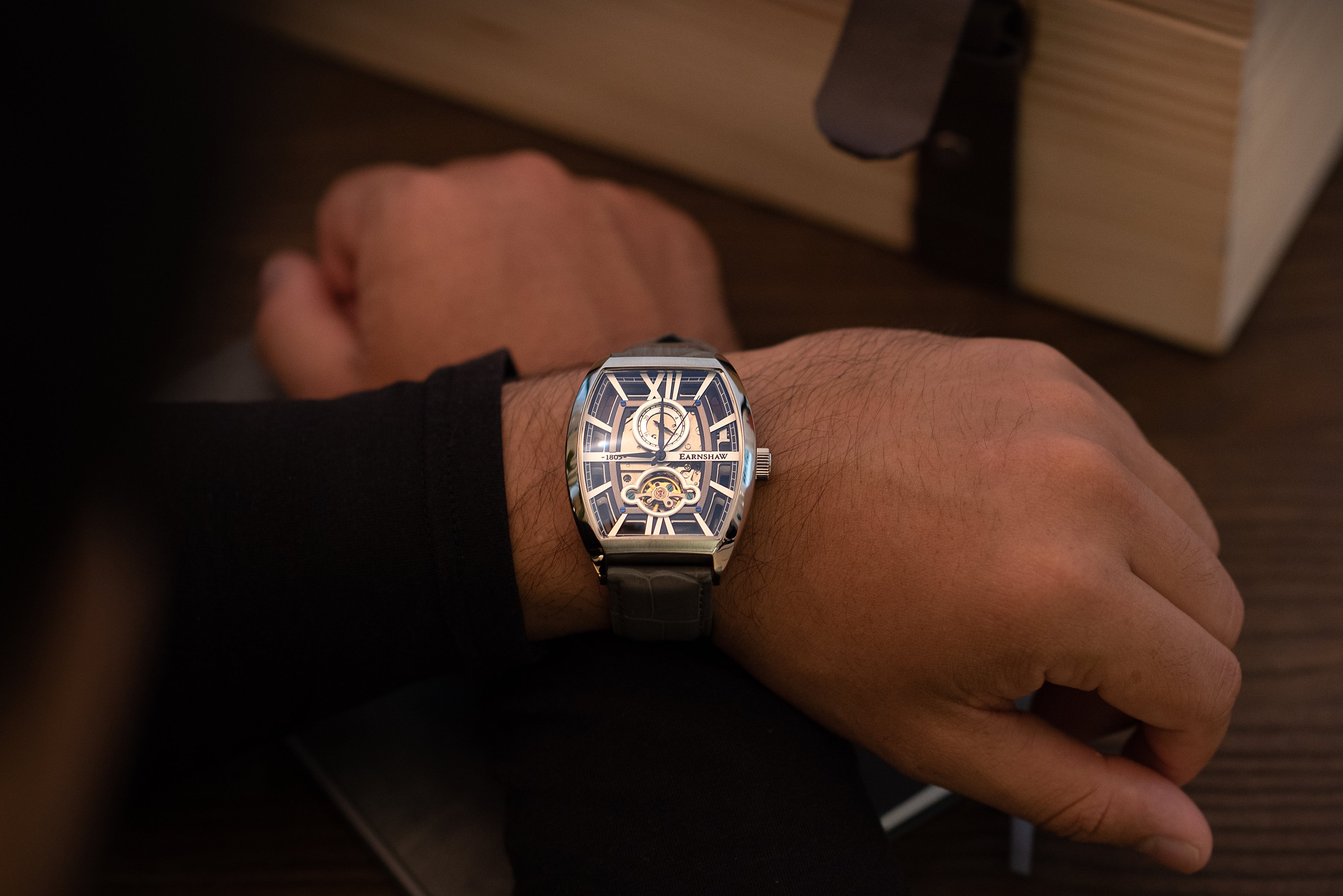 Thomas Earnshaw Thomas Earnshaw Holborn Men's Mechanical Automatic Smoke Grey Watch ES-8111-01