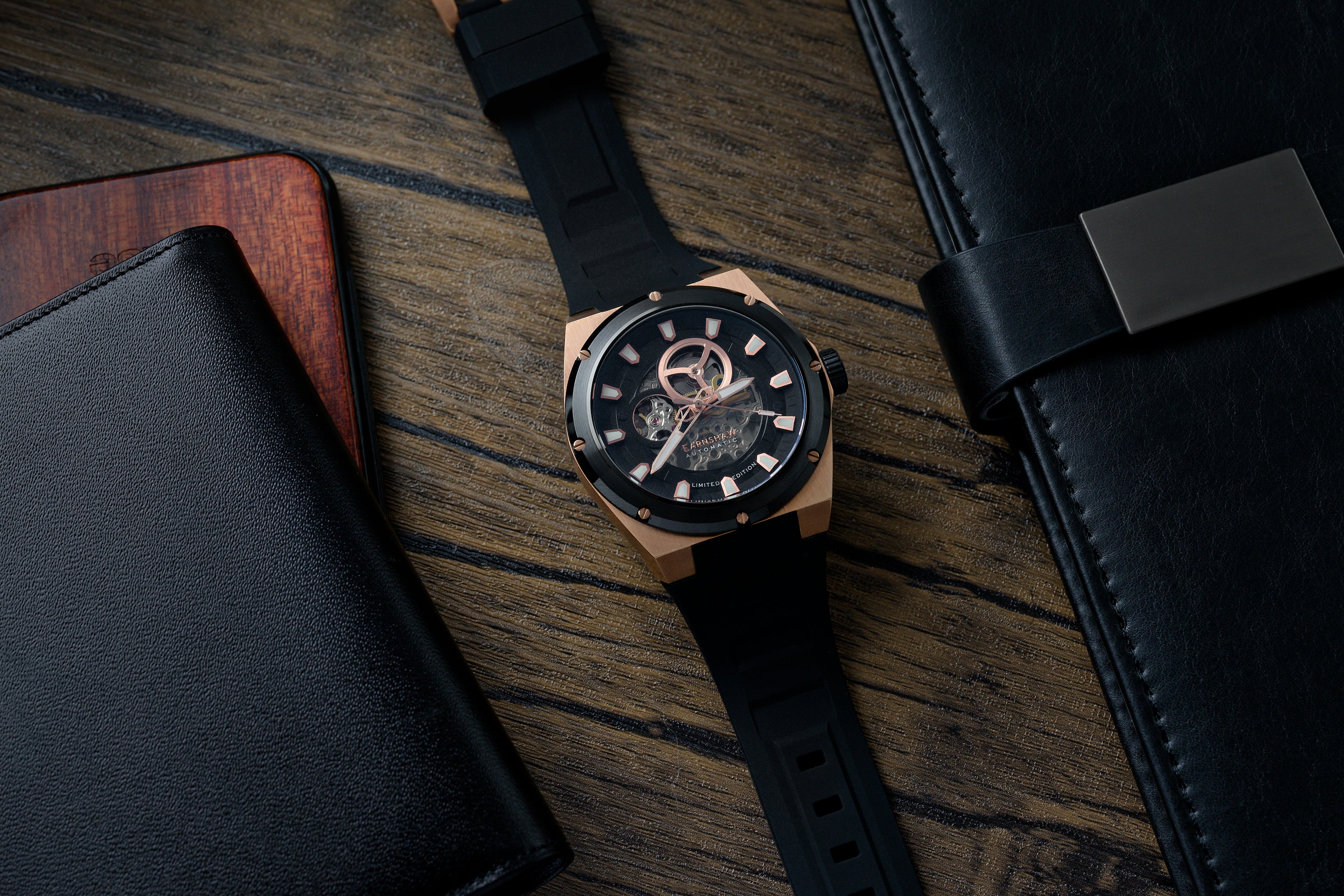 Thomas Earnshaw Thomas Earnshaw Rose Gold Armstrong Open Heart Automatic Men's Watch ES-8252-01