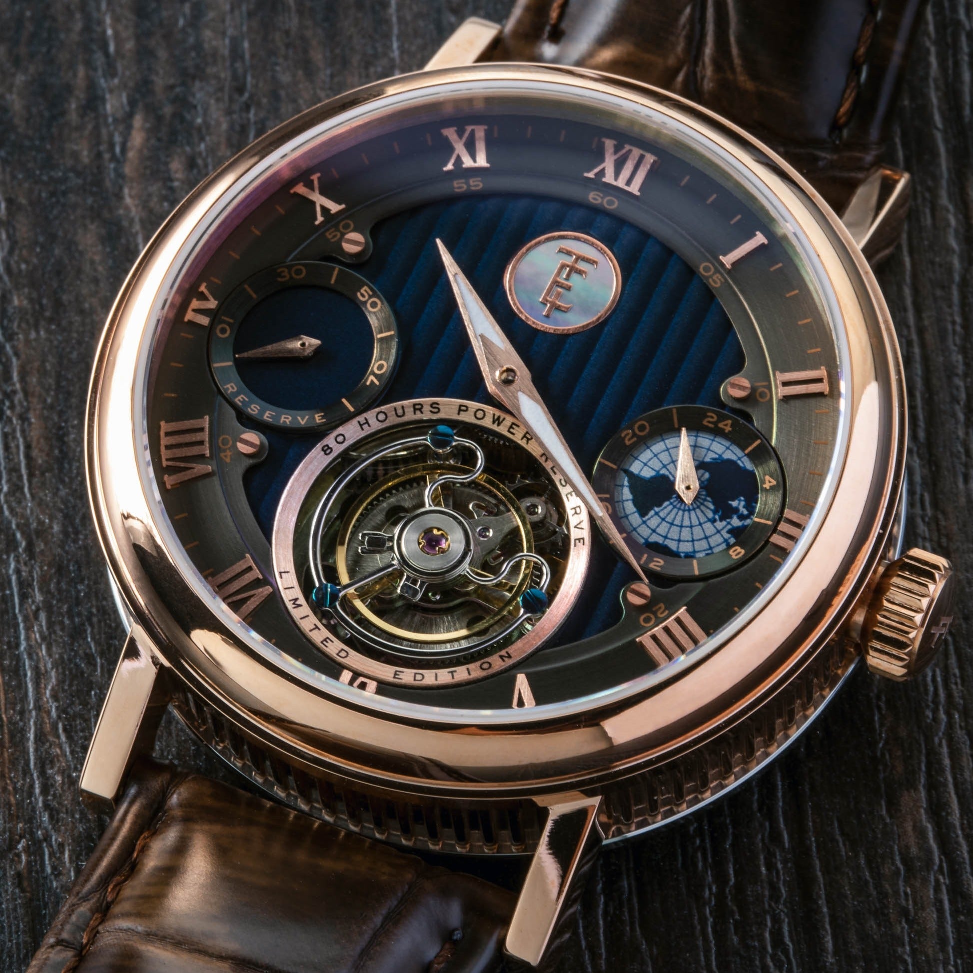 THOMAS EARNSHAW Thomas Earnshaw Celestial Halley Men's Watch ES-8262-02-D (Damaged Packaging)