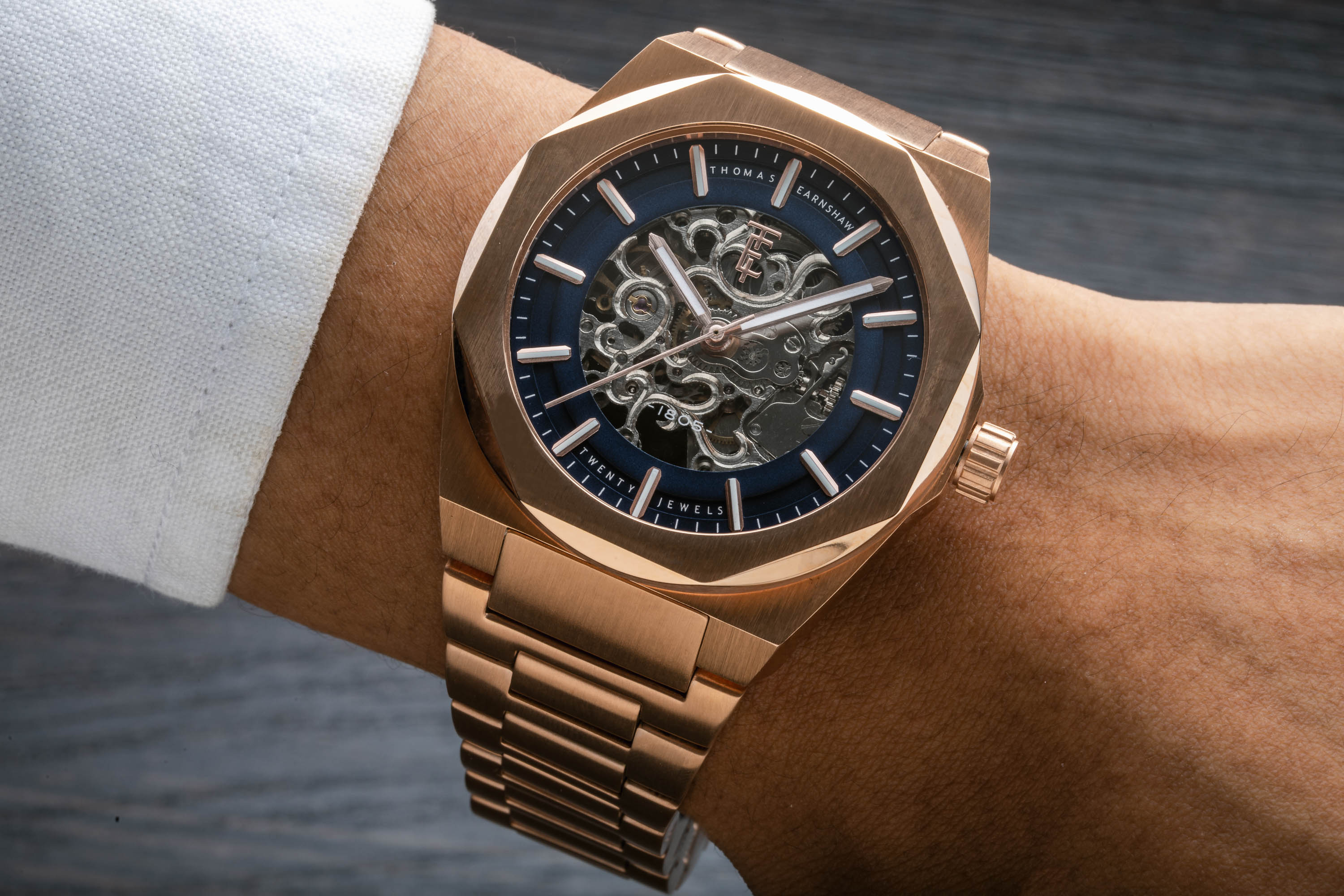 THOMAS EARNSHAW Thomas Earnshaw Fowler Men's Automatic Skeleton Rose Blue Watch ES-8263-77