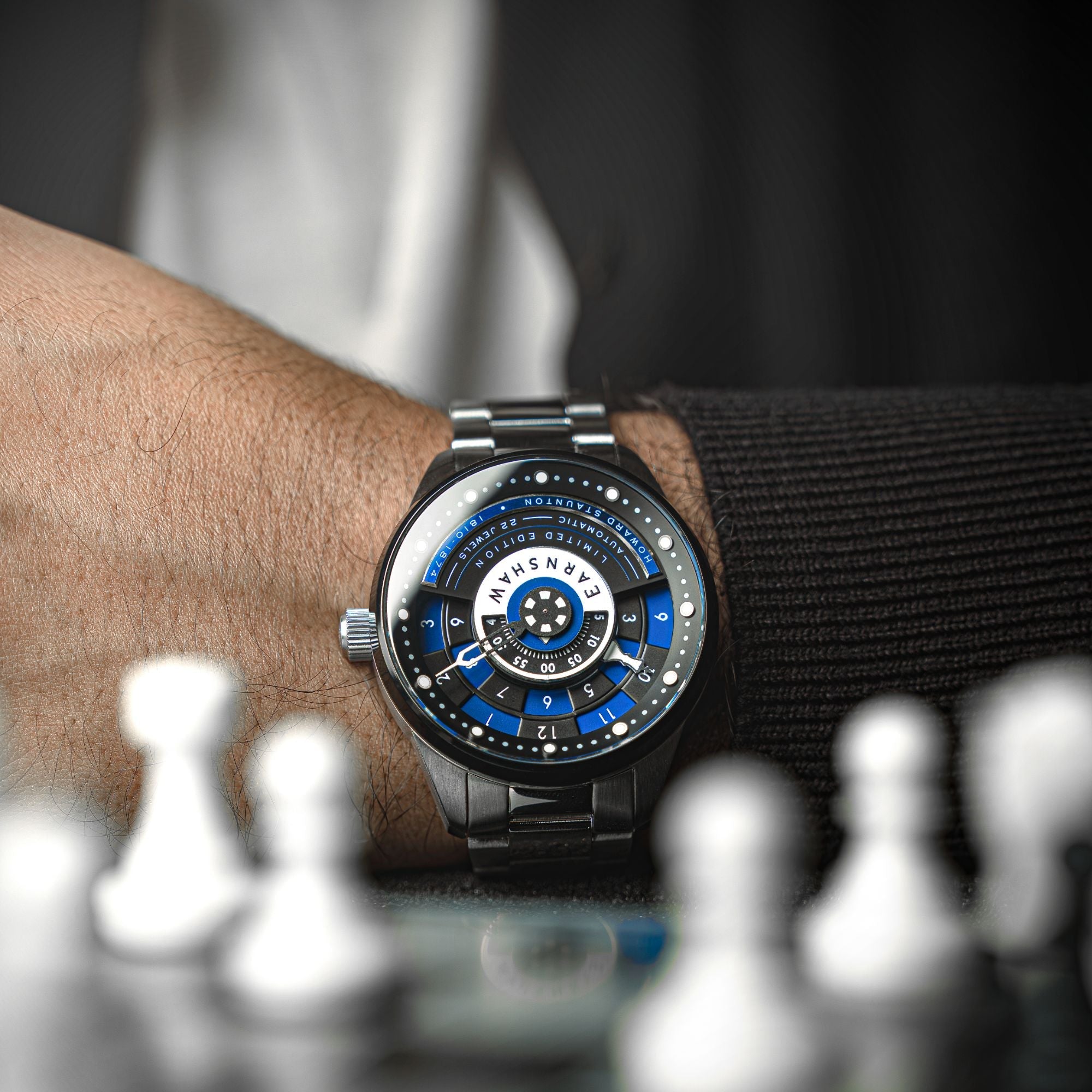 THOMAS EARNSHAW Thomas Earnshaw Staunton Chess Set Automatic Limited Edition Pawn Blue Men's Watch ES-8282-55