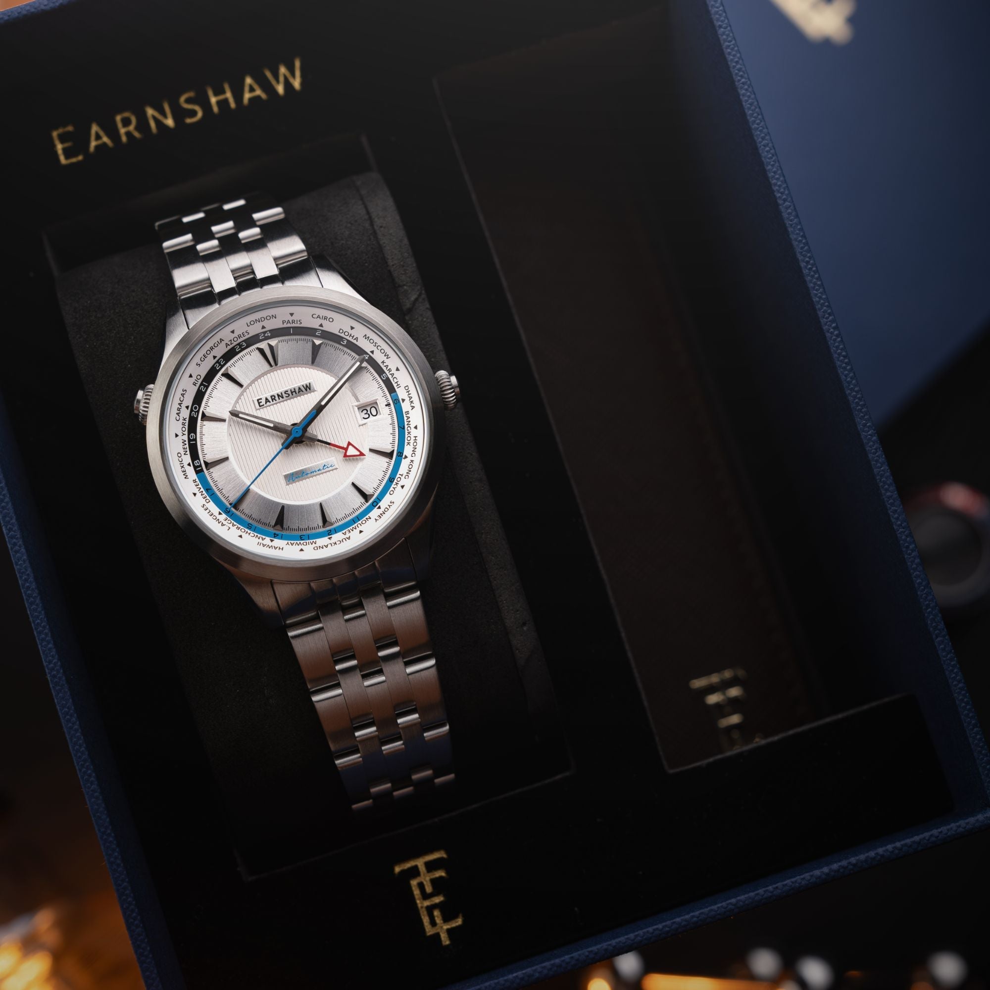 THOMAS EARNSHAW Thomas Earnshaw World Timer GMT Automatic Cascading White Men's Watch ES-8292-33