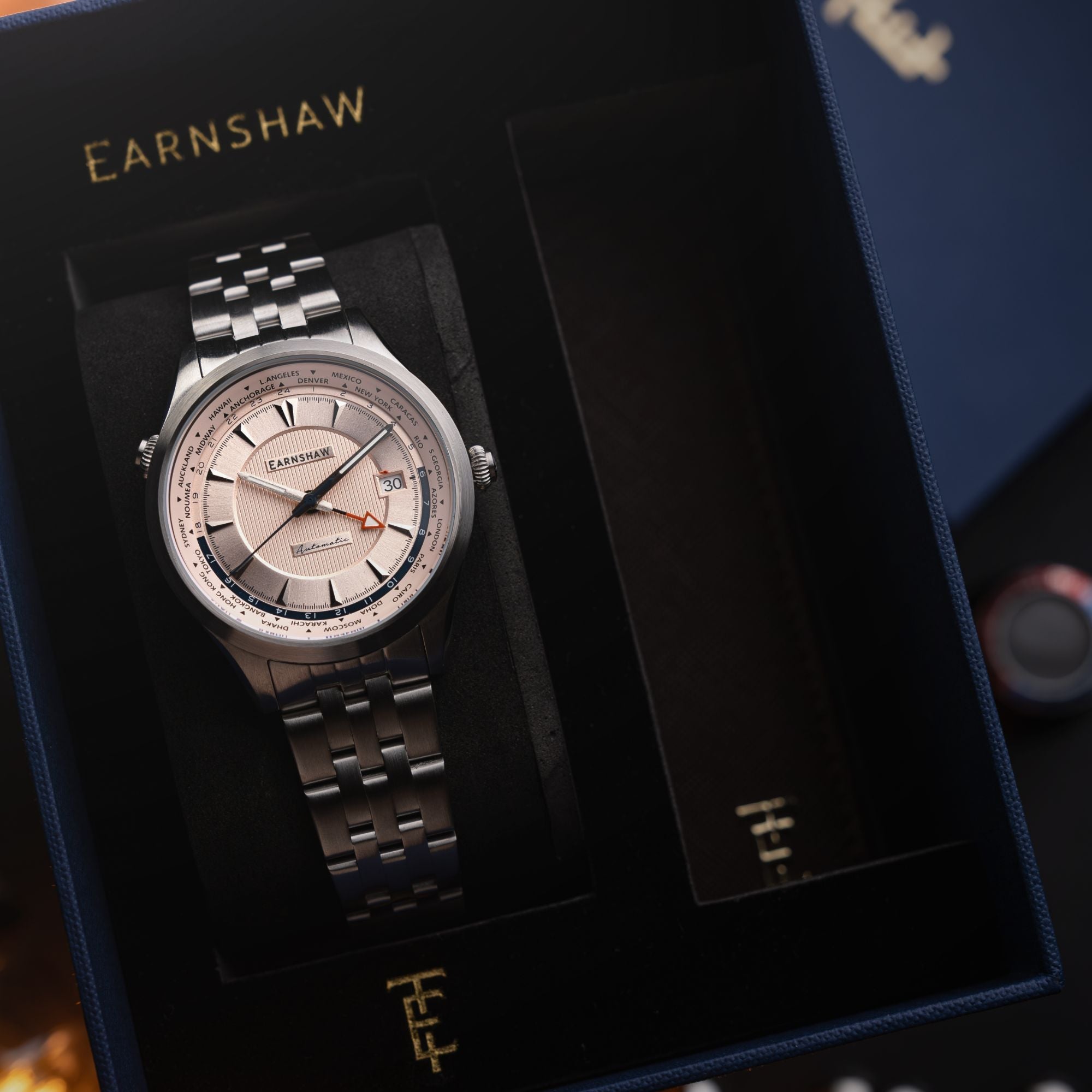 THOMAS EARNSHAW Thomas Earnshaw World Timer GMT Automatic Salmon Men's Watch ES-8292-55
