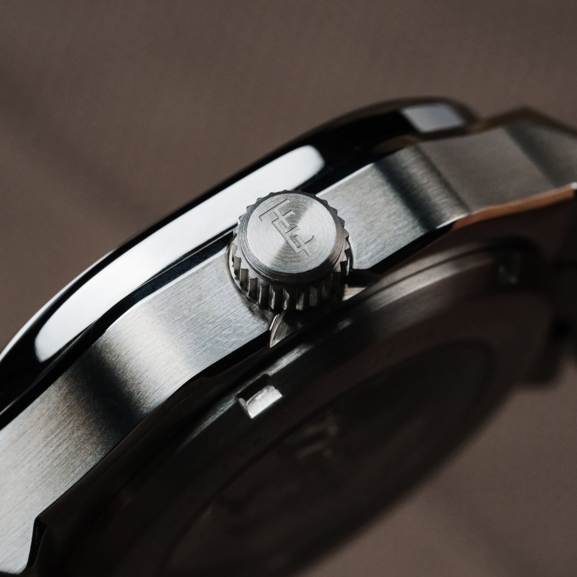 THOMAS EARNSHAW Thomas Earnshaw Discovery Exeter Skeleton Automatic Men's Watch ES-8300-22