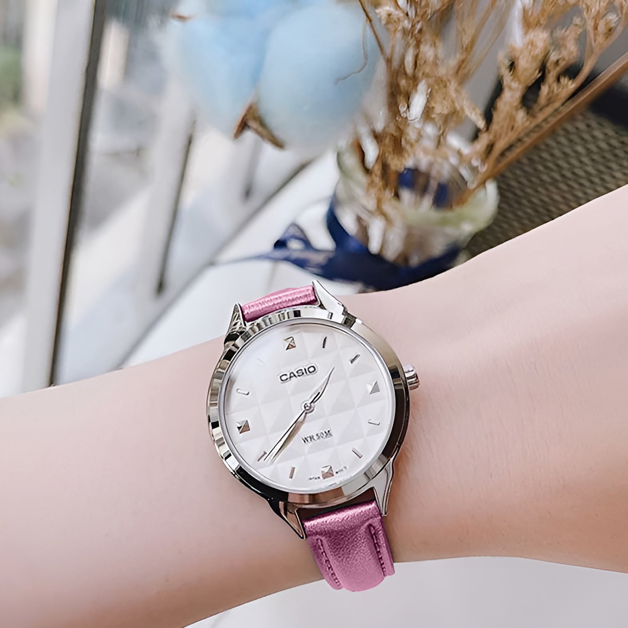 CASIO Casio Women's Watch LTP-1392L-4AVDF