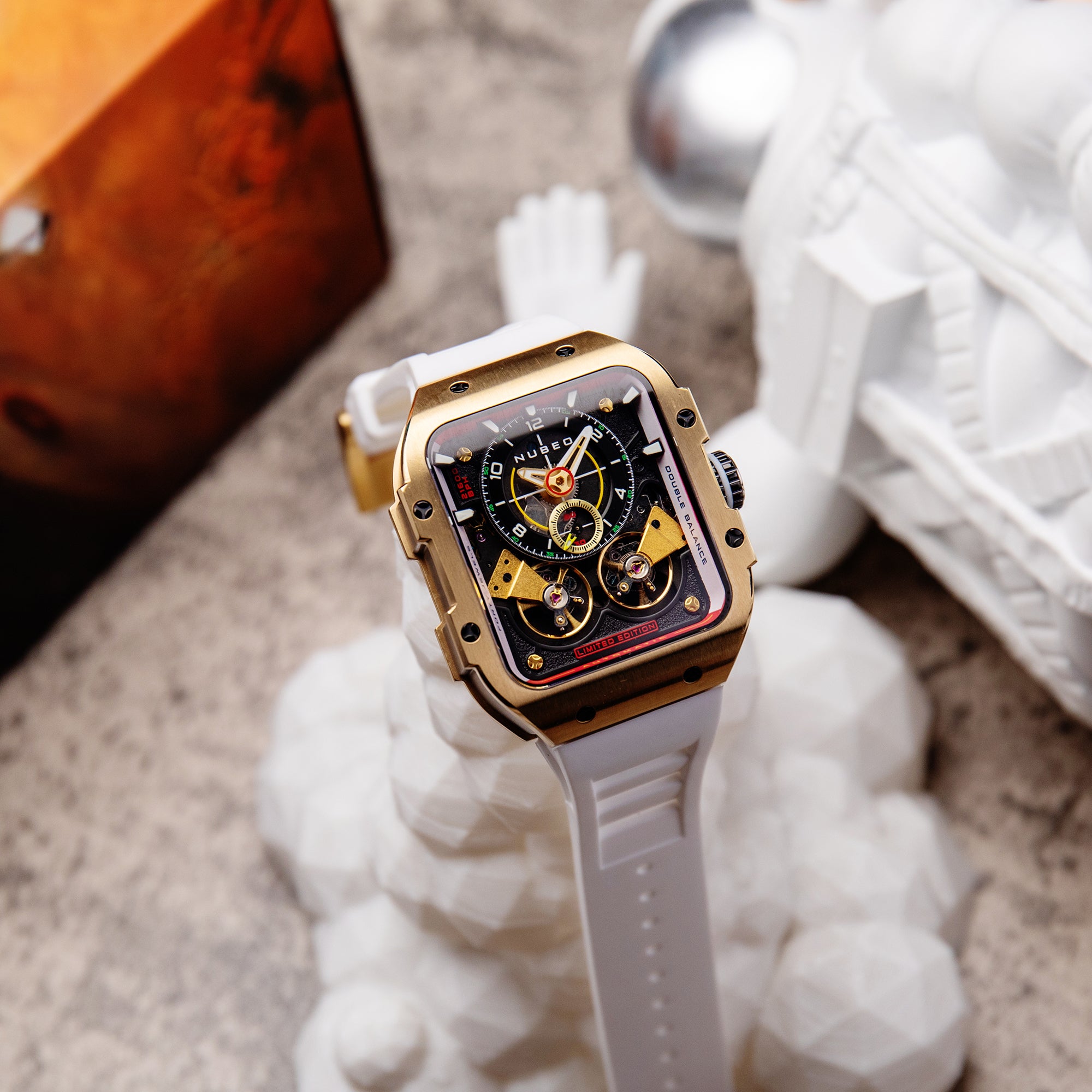 Nubeo Nubeo Maven Automatic Limited Edition Gold Men's Watch NB-6077-02