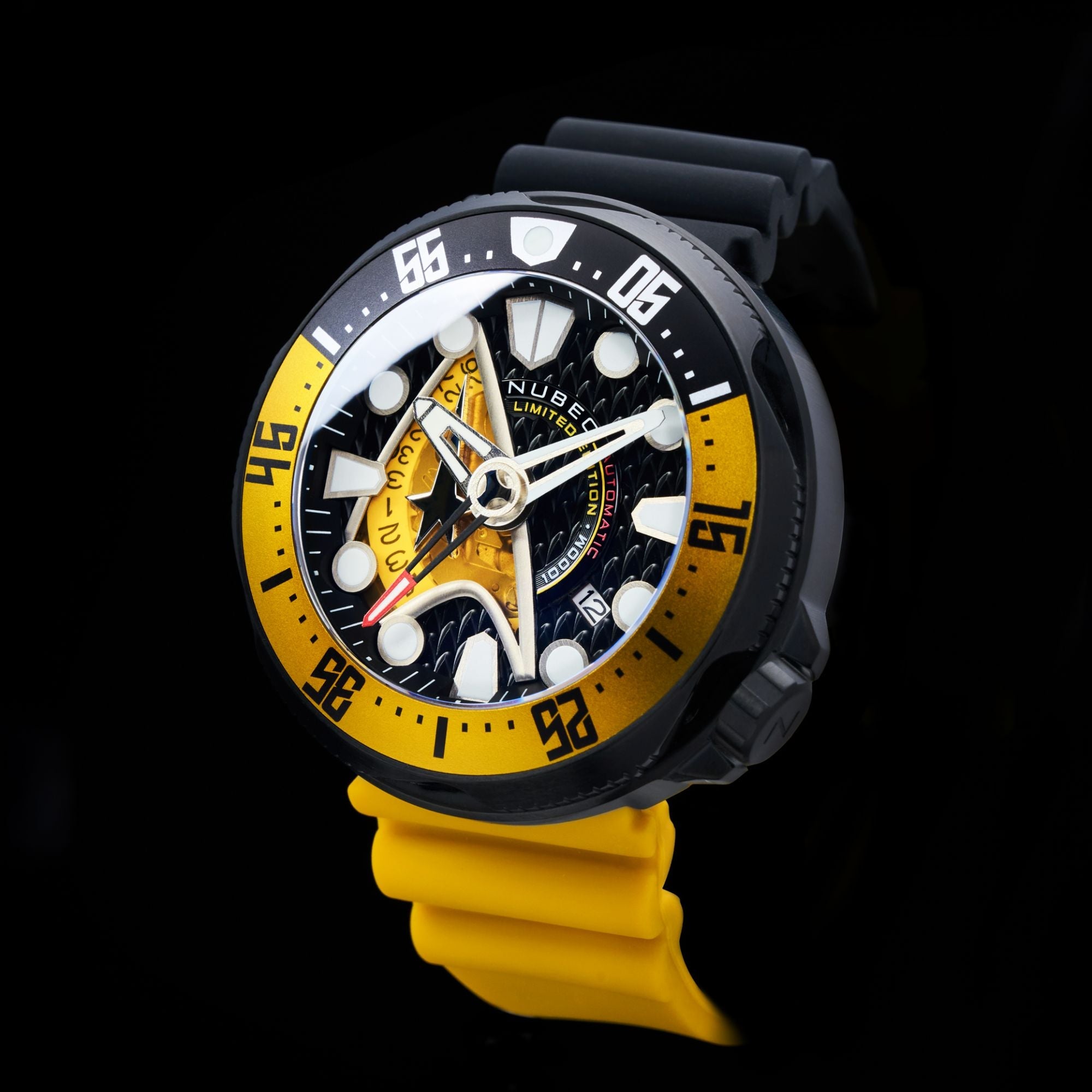 NUBEO Nubeo Ventana Automatic Star Trek Starfleet Limited Edition Command Yellow Men's Watch NB-6104-01
