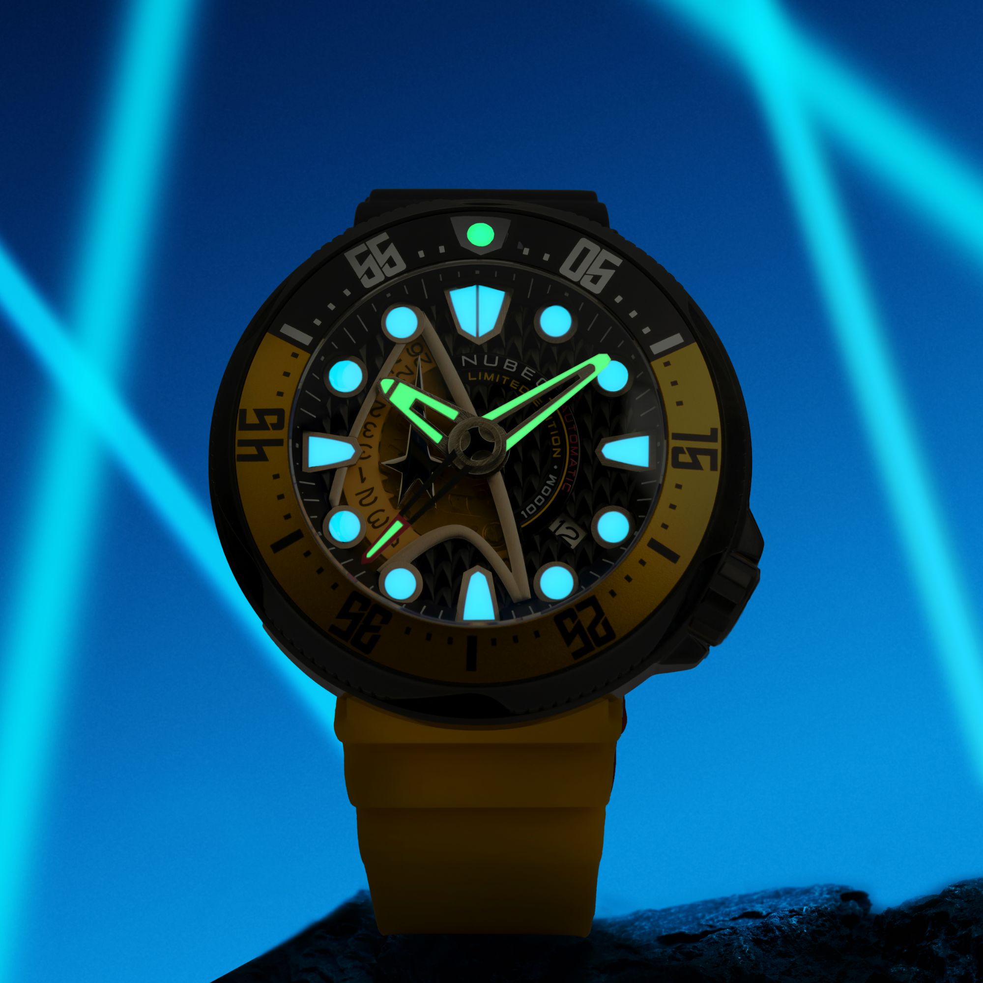 NUBEO Nubeo Ventana Automatic Star Trek Starfleet Limited Edition Command Yellow Men's Watch NB-6104-01