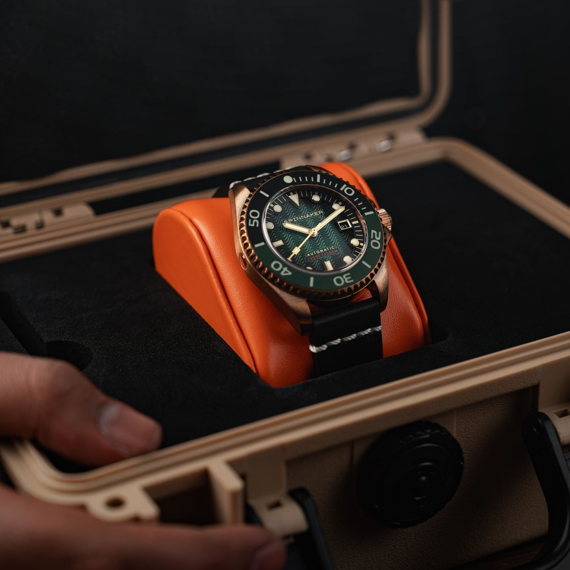 SPINNAKER Spinnaker Tesei Bronze Swiss Automatic Forest Green Men's Watch SP-5060-0B