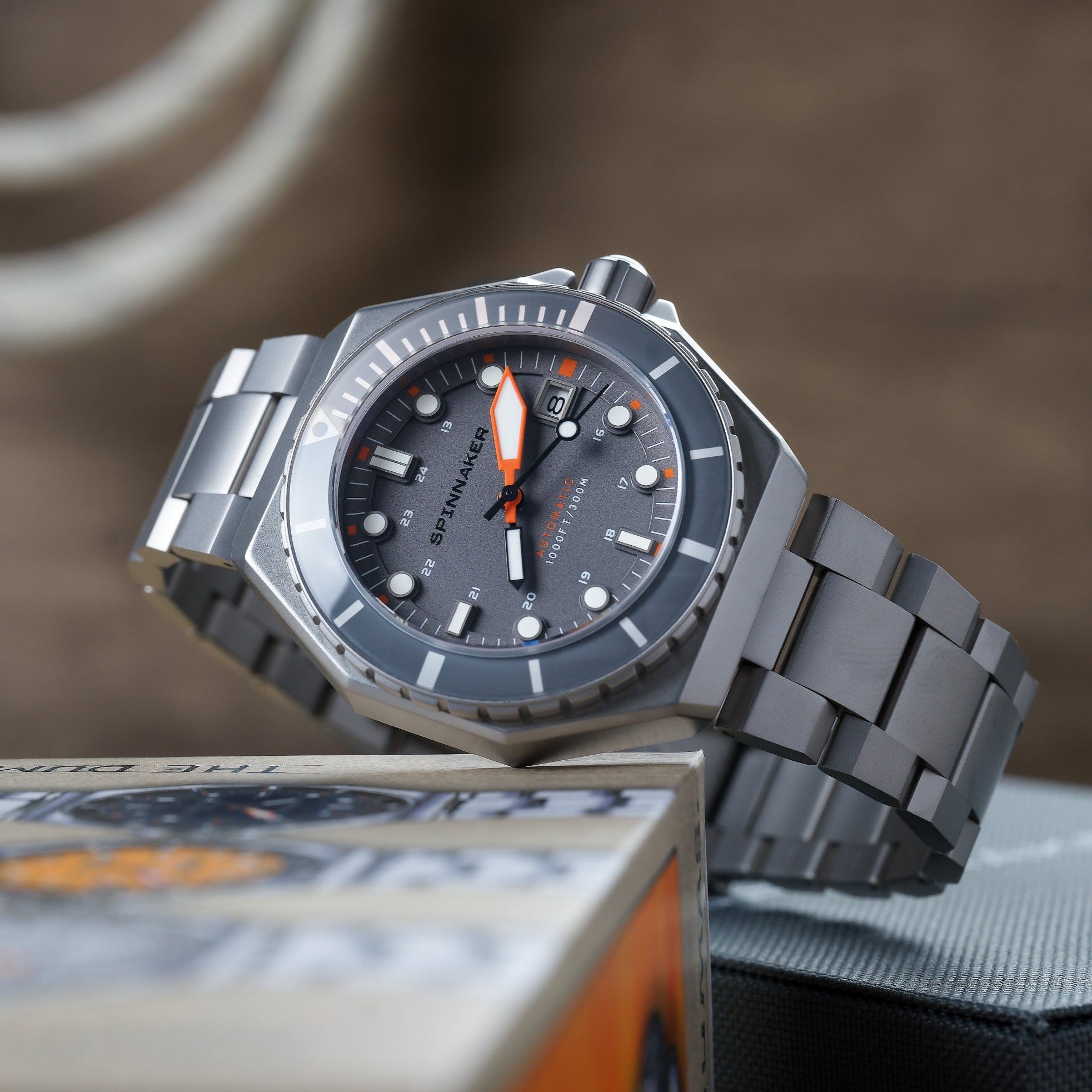 SPINNAKER Spinnaker Dumas Men's Japanese Automatic Chalk Grey Watch SP-5081-KK