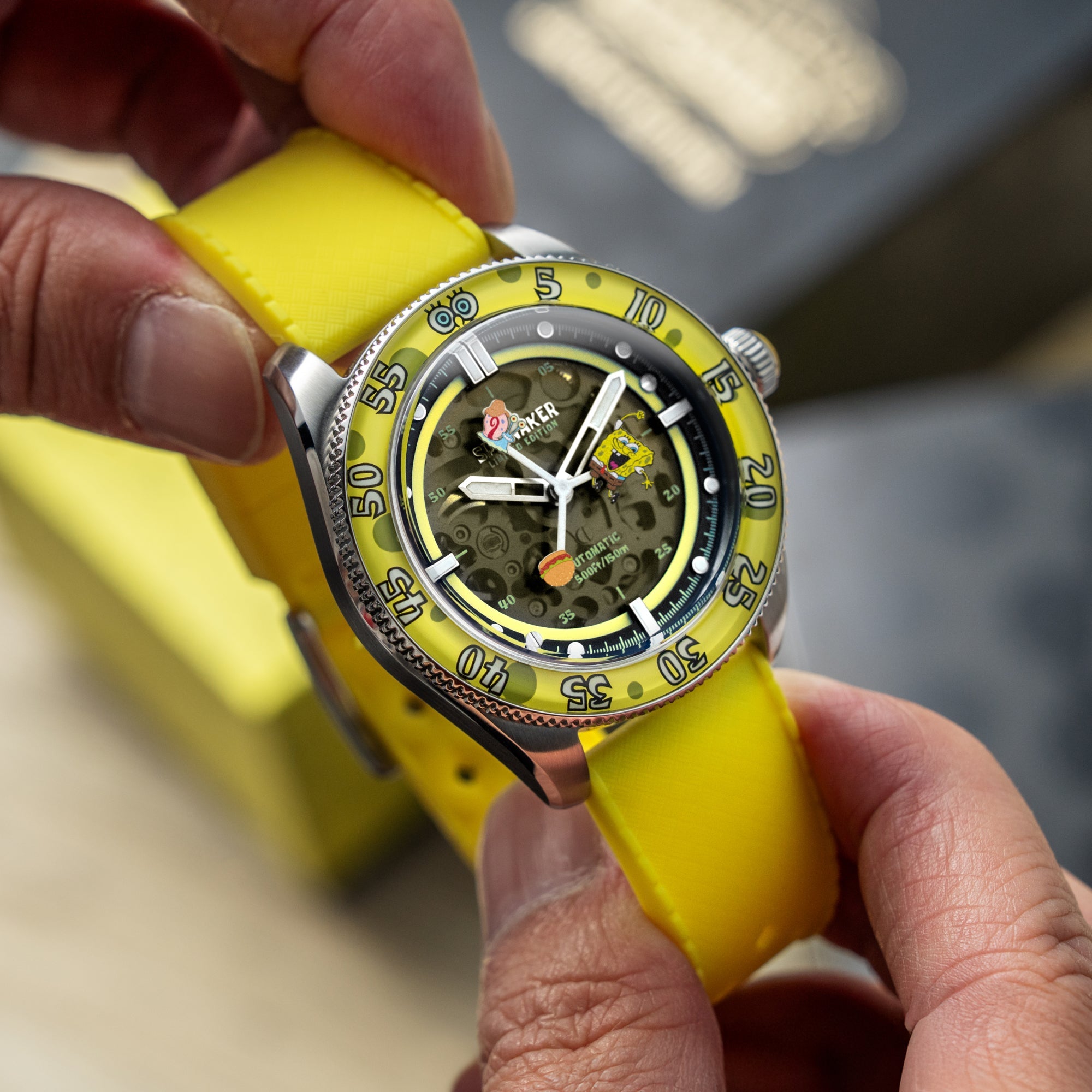 SPINNAKER Spinnaker Croft Mid-Size Skeleton Automatic Spongebob Squarepants Peek-A-Boo Limited Edition Krabby Flipper Men's Watch SP-5152-02