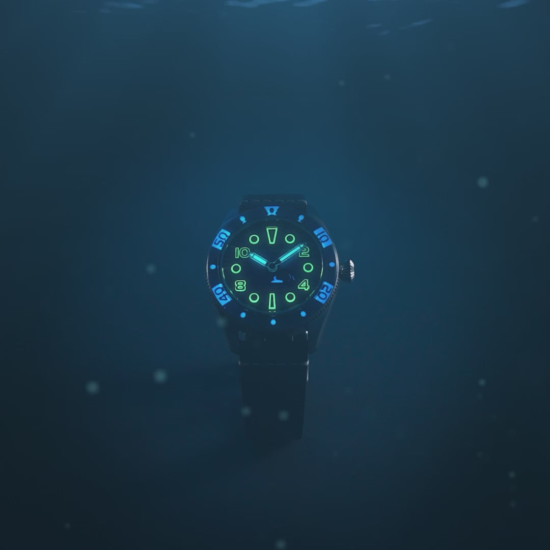 SPINNAKER Spinnaker Fleuss Automatic Nessie Blue Pearl Diver Limited Edition Men's Watch SP-5168-01