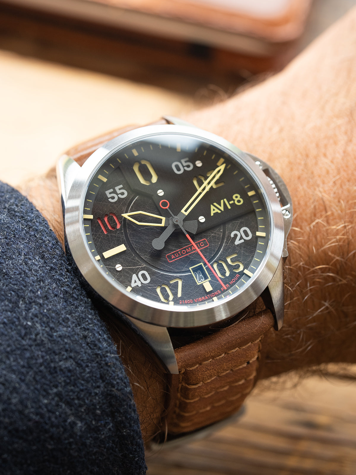 AVI-8 AVI-8 P-51 Mustang Men's Japanese Automatic Meadow Brook Watch AV-4086-01