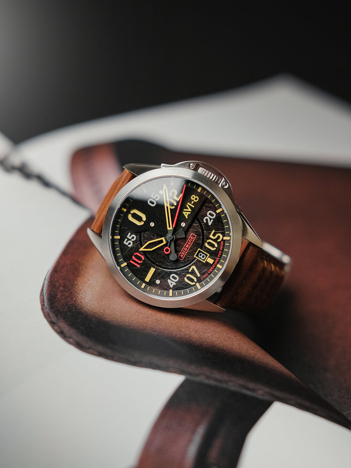 AVI-8 AVI-8 P-51 Mustang Men's Japanese Automatic Meadow Brook Watch AV-4086-01