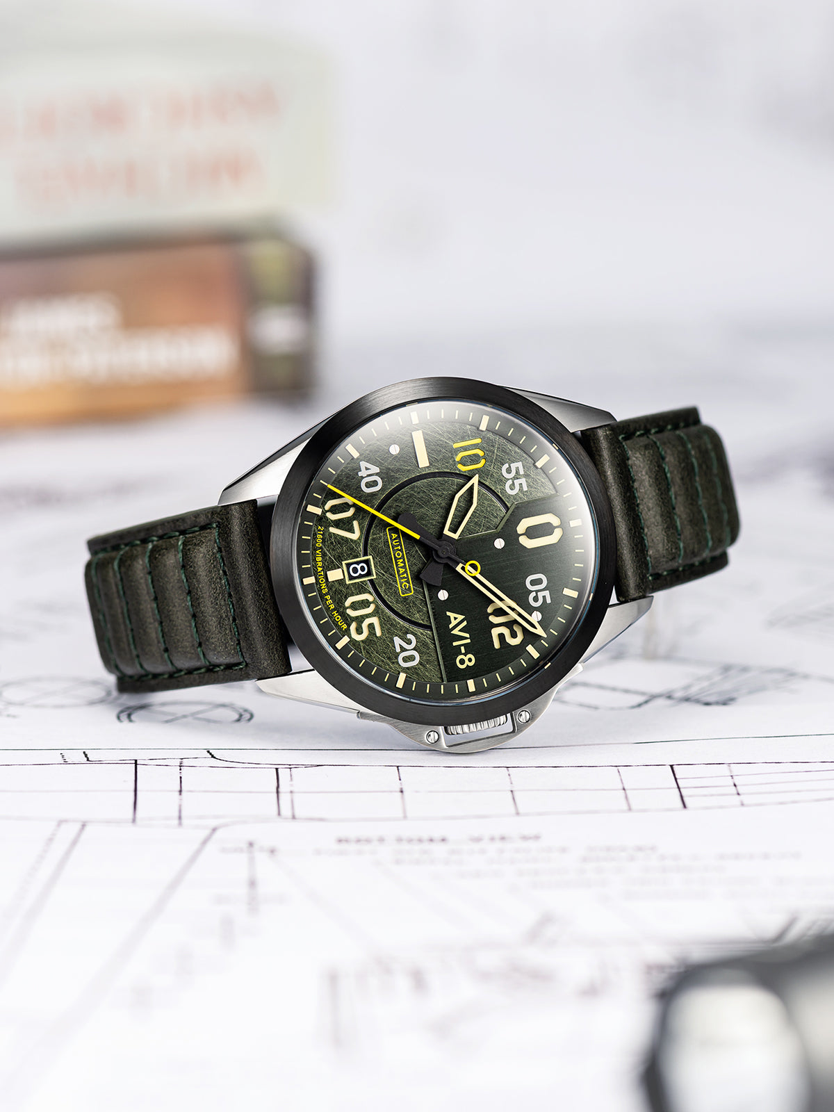 AVI-8 AVI-8 P-51 Mustang Men's Japanese Automatic Greentree Watch AV-4086-03
