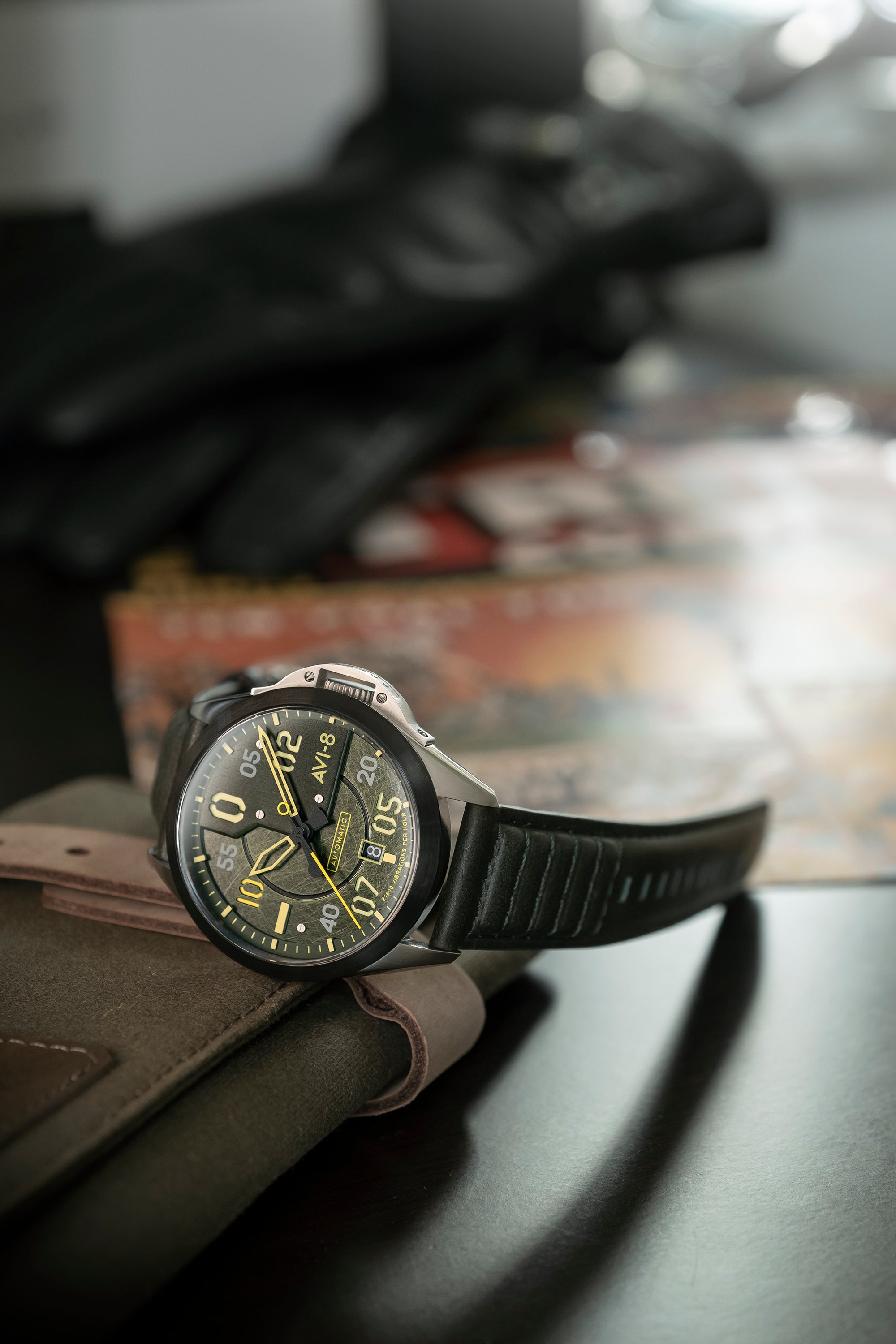 AVI-8 AVI-8 P-51 Mustang Men's Japanese Automatic Greentree Watch AV-4086-03