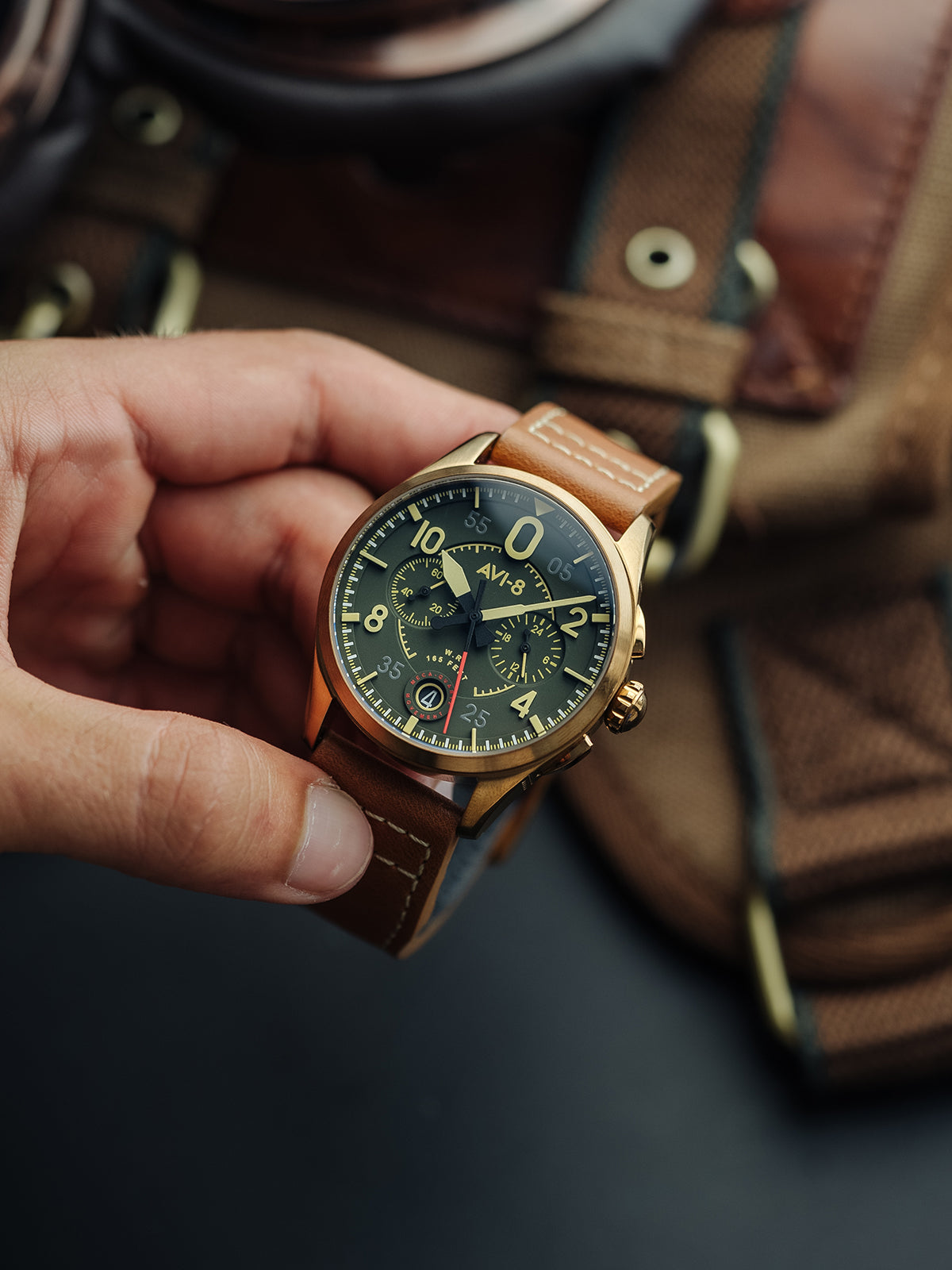 AVI-8 AVI-8 Pilot Spitfire Lock Men's Bronze Japanese Quartz Bronze Green Watch AV-4089-02