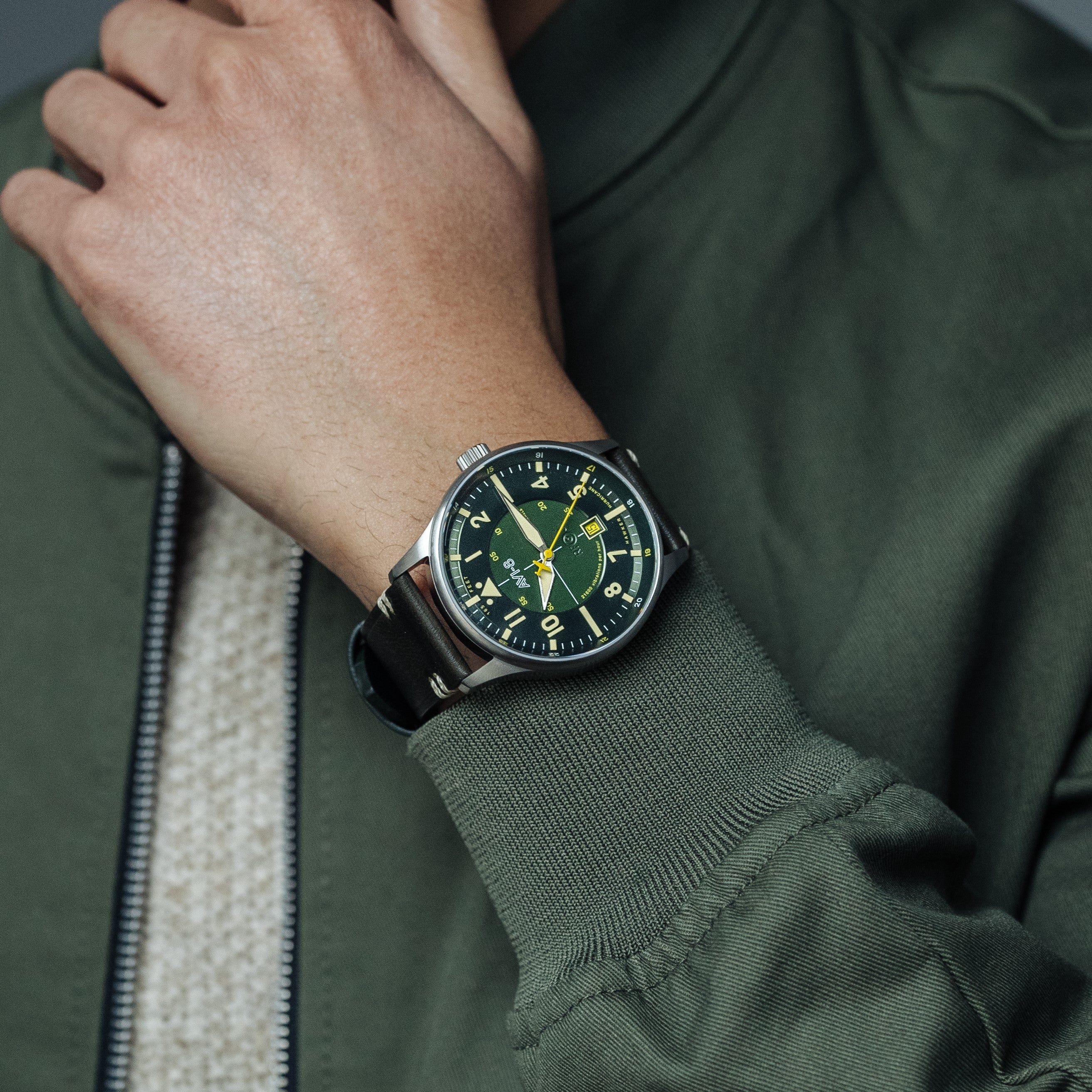 AVI-8 AVI-8 Pilot Hawker Hurricane Men's Japanese Automatic Hampshire Watch AV-4094-03