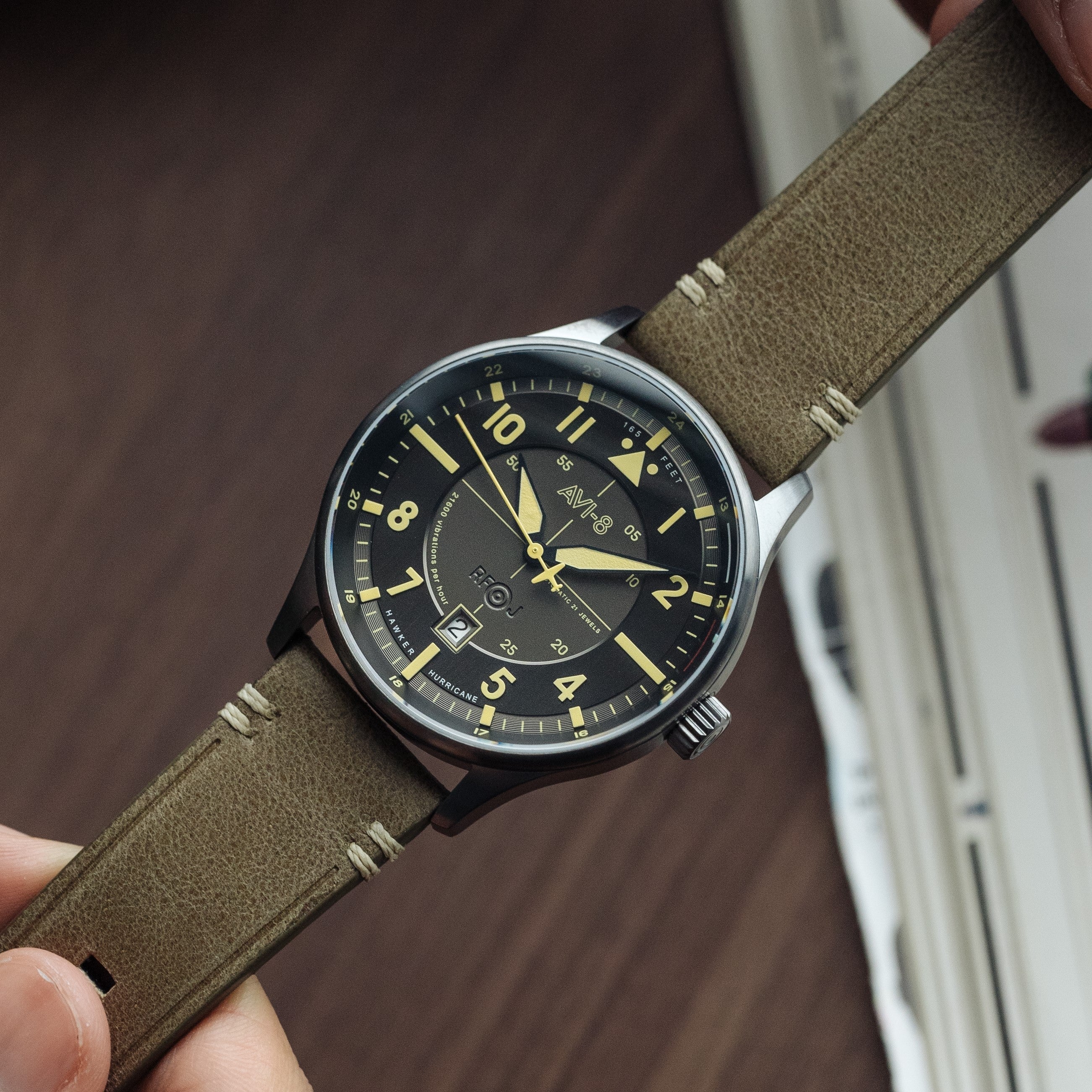 AVI-8 AVI-8 Pilot Hawker Hurricane Men's Japanese Automatic Stanton Watch AV-4094-04