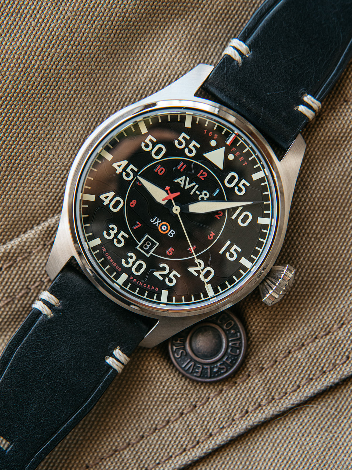 AVI-8 AVI-8 Pilot Hawker Hurricane Clowes Men's Japanese Automatic Kenley Watch AV-4097-03