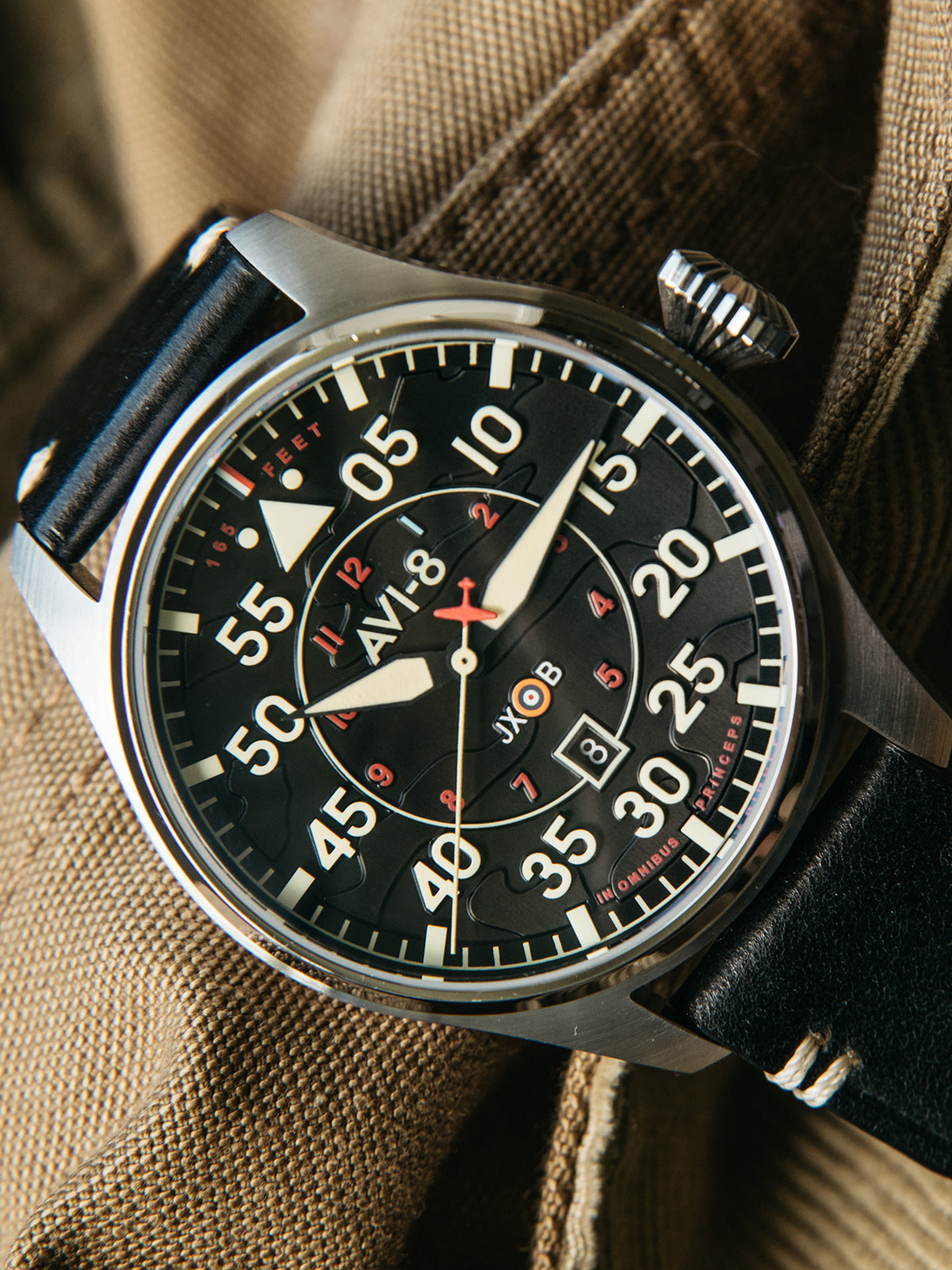 AVI-8 AVI-8 Pilot Hawker Hurricane Clowes Men's Japanese Automatic Kenley Watch AV-4097-03