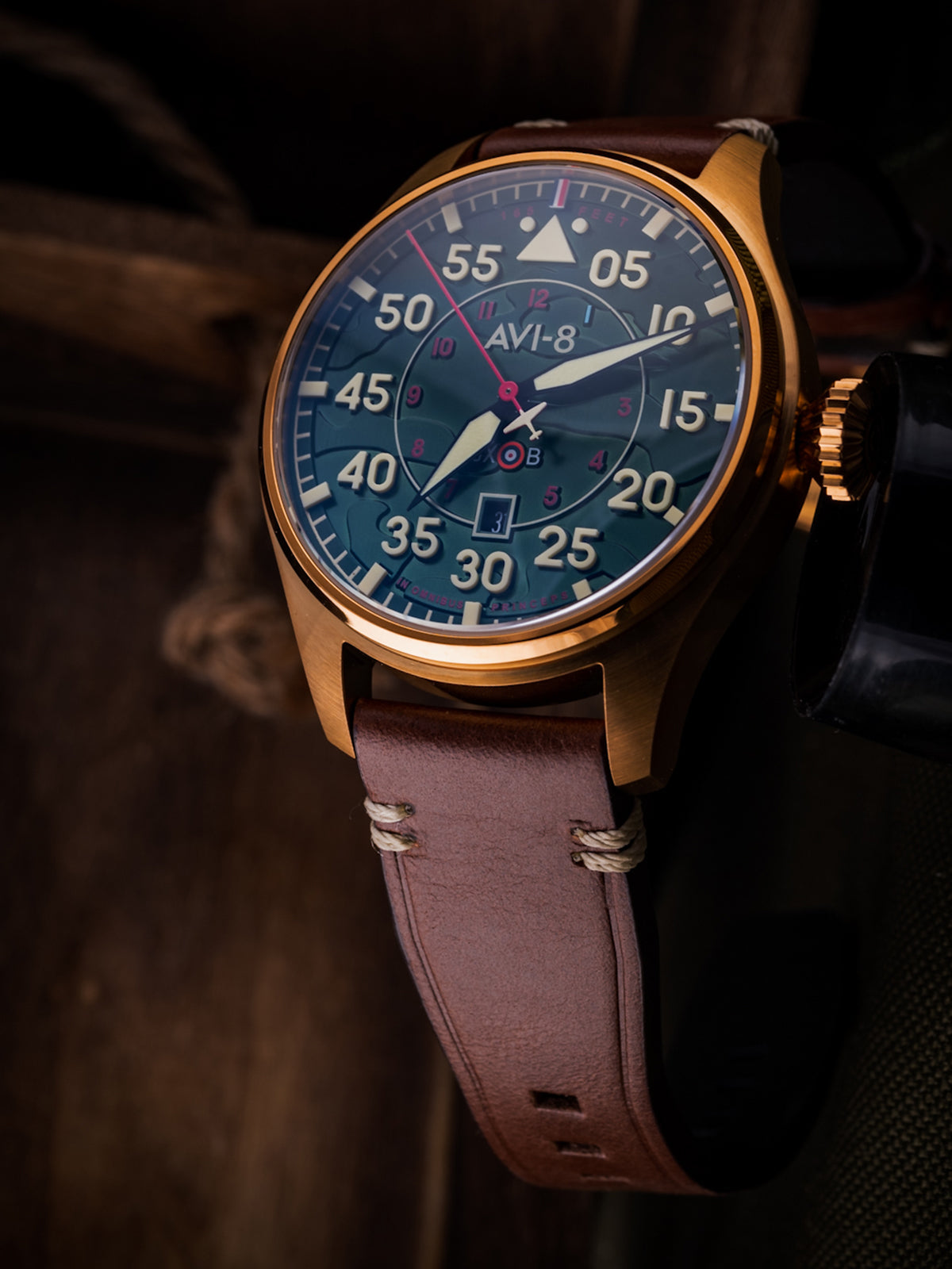 AVI-8 AVI-8 Pilot Hawker Hurricane Clowes Men's Japanese Automatic Northolt Watch AV-4097-04