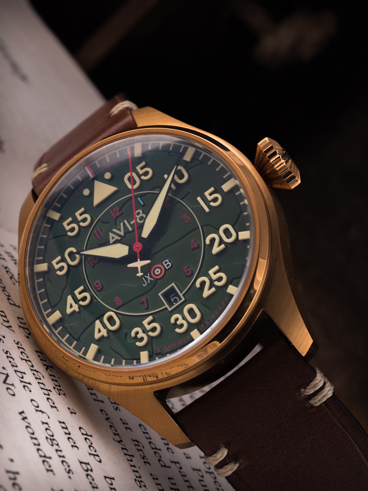 AVI-8 AVI-8 Pilot Hawker Hurricane Clowes Men's Japanese Automatic Northolt Watch AV-4097-04