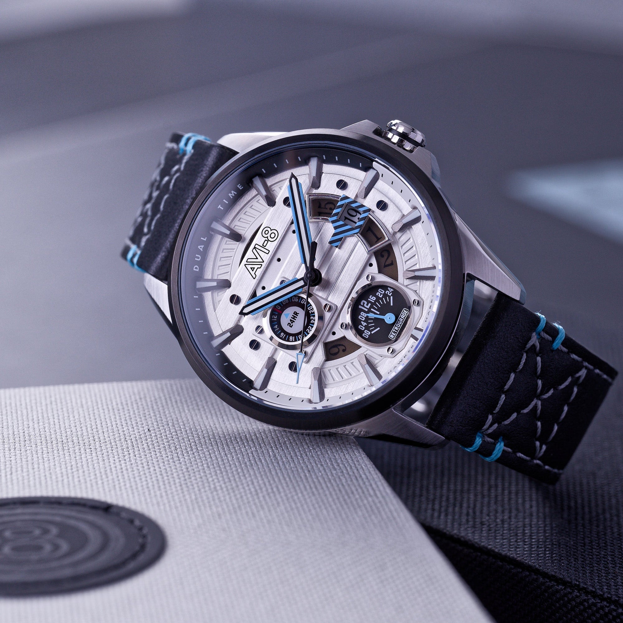 AVI-8 AVI-8 Pilot Hawker Harrier Farley Men's Japanese Quartz Stratosphere Watch AV-4098-01
