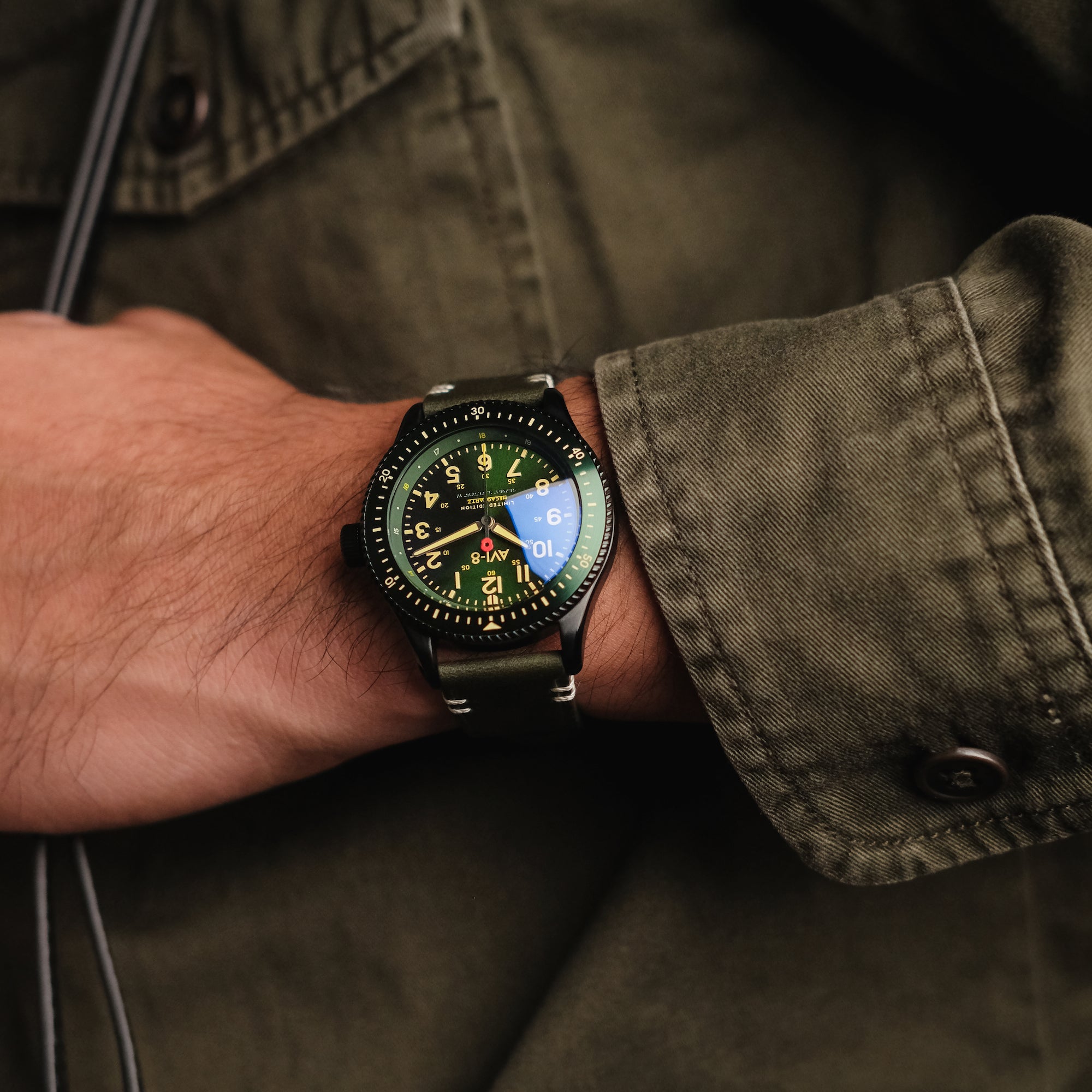 AVI-8 AVI-8 Royal British Legion Falklands 40 Men's Meca-Quartz Limited Edition Thompson Watch AV-4099-RBL06