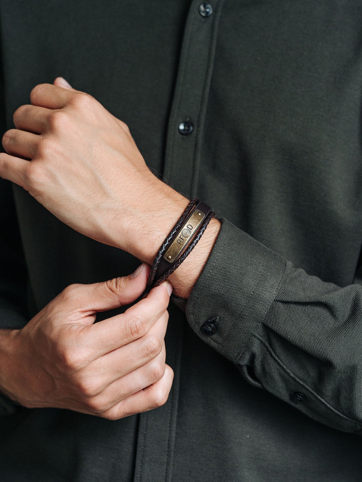 AVI-8 AVI-8 Bracelet Accessory RFD Plate Brown AV-BRACELET-L02