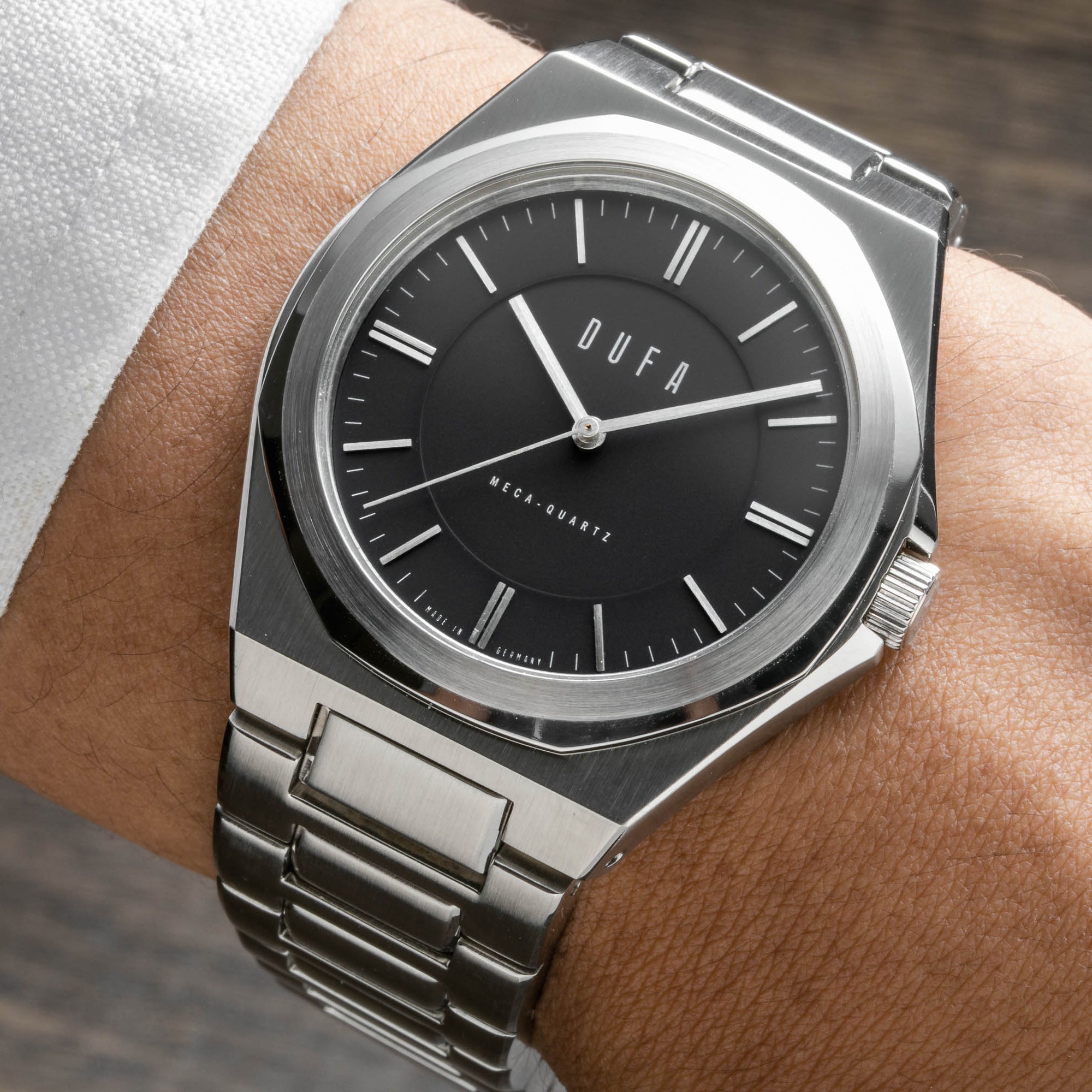 DUFA Dufa Wachsmann Hybrid Meca-Quartz Jet Black Men's Watch DF-9037-22