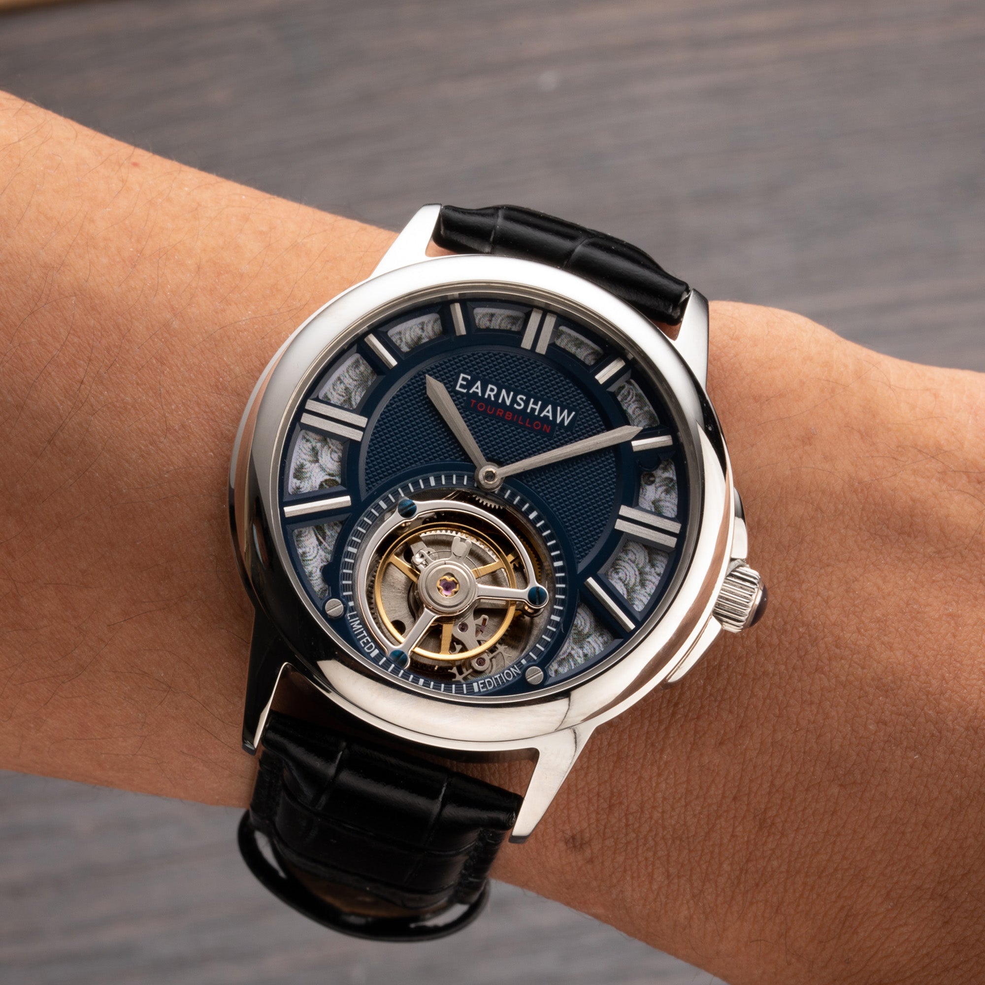 Thomas Earnshaw Thomas Earnshaw Statesman Disraeli Men's Commander Blue Watch ES-8239-02