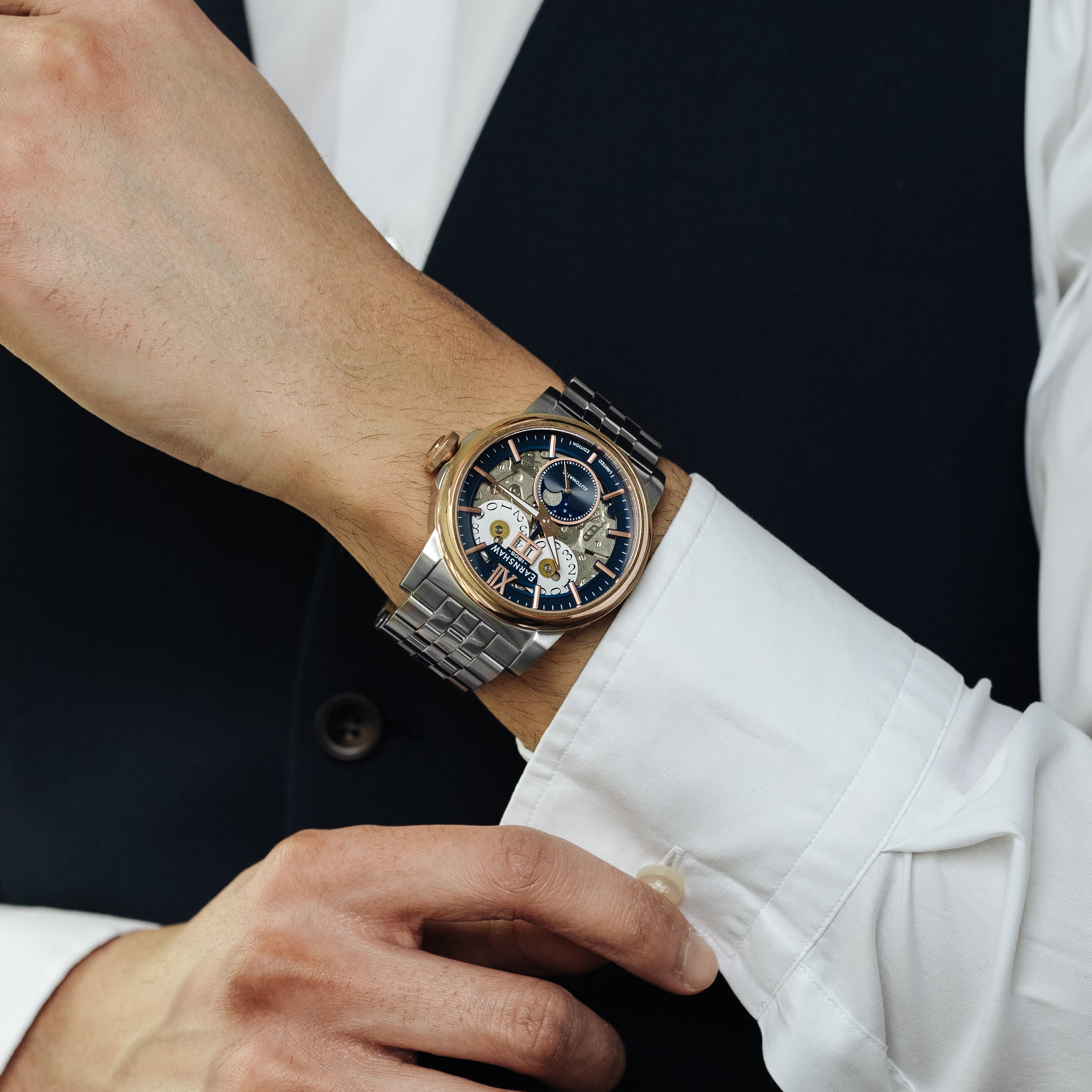 Thomas Earnshaw Thomas Earnshaw Hansom Men's Moonphase Automatic Imperial Blue Watch ES-8241-55