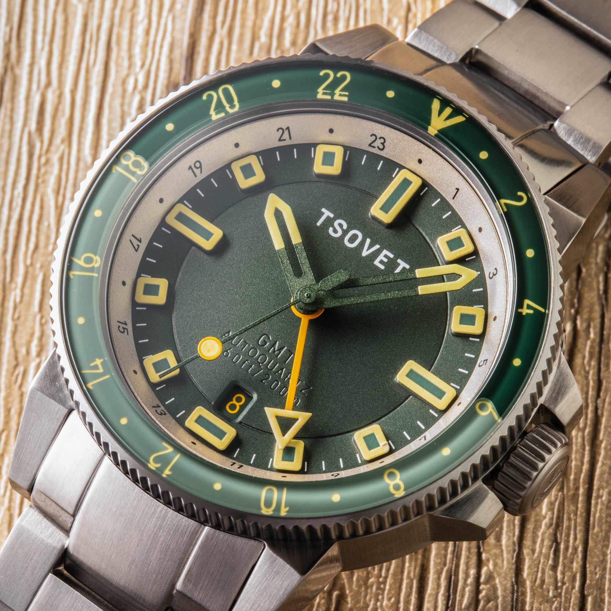 TSOVET Tsovet SMT-DW42 GMT Men's Japanese Hybrid Automatic Rum Watch TS-4004-44