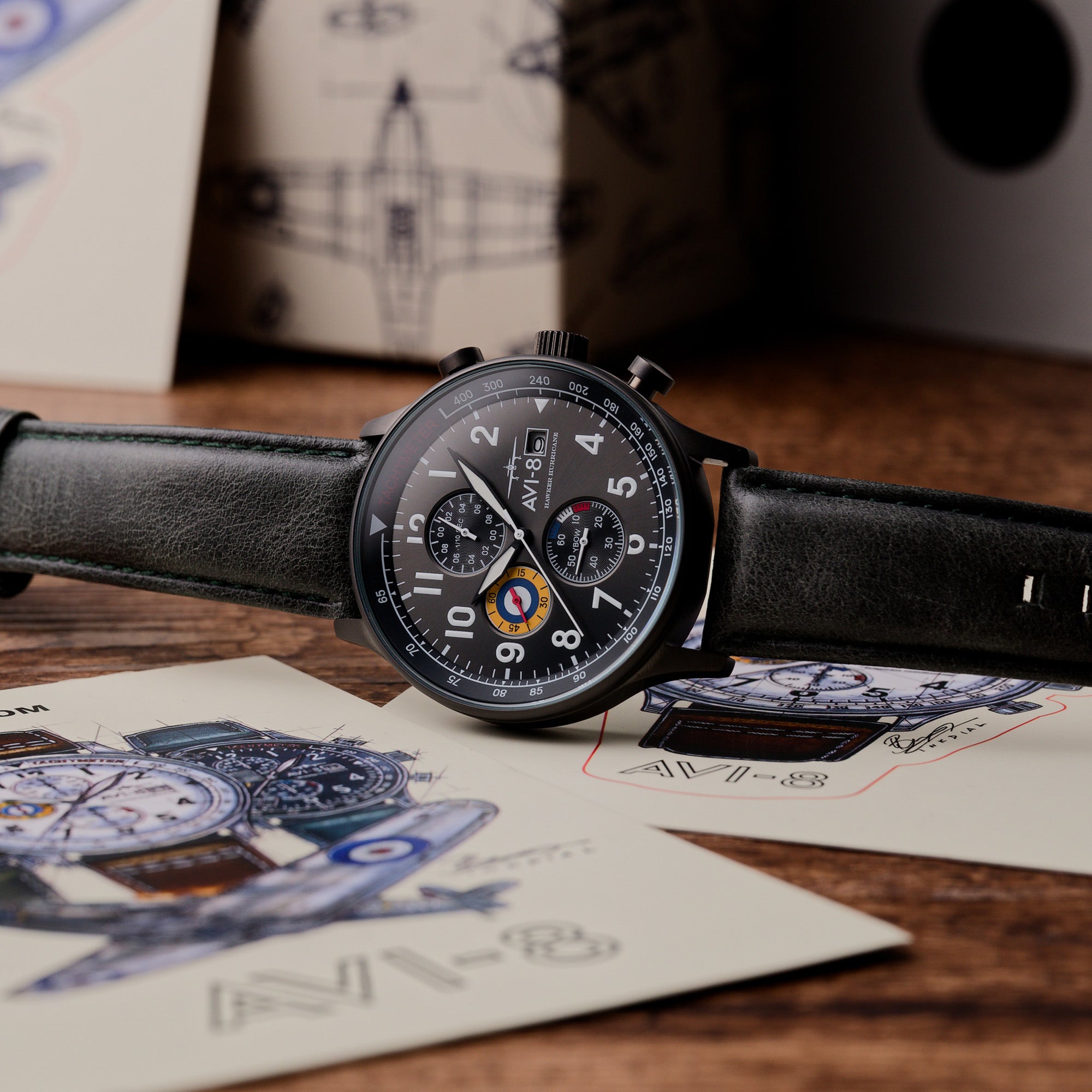 AVI-8 AVI-8 Pilot Hawker Hurricane Men's Japanese Quartz Military Green Watch AV-4011-0D