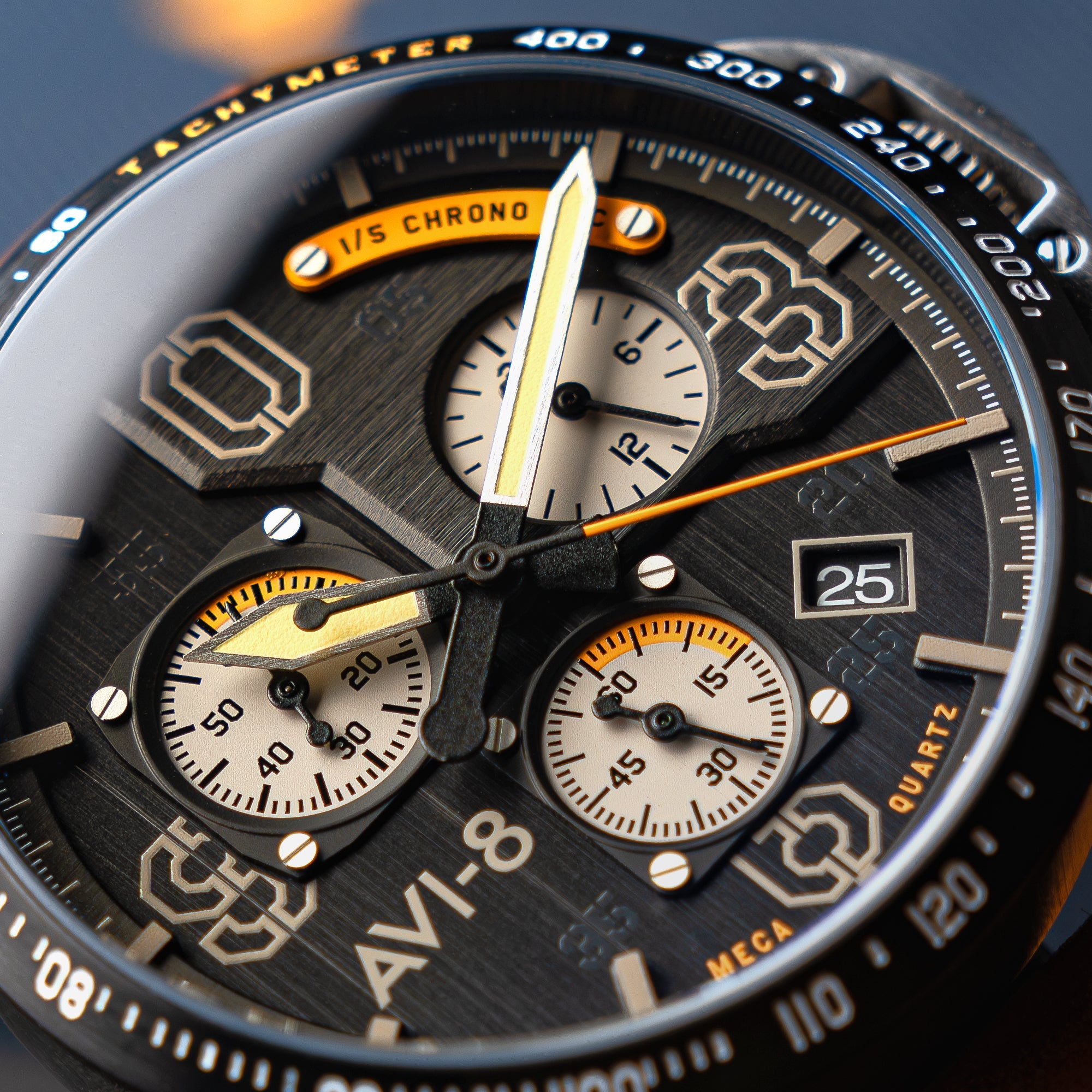 AVI-8 AVI-8 P-51 Mustang Blakeslee Chronograph Lambeth Imperial War Museum Edition Men's Watch AV-4077-07