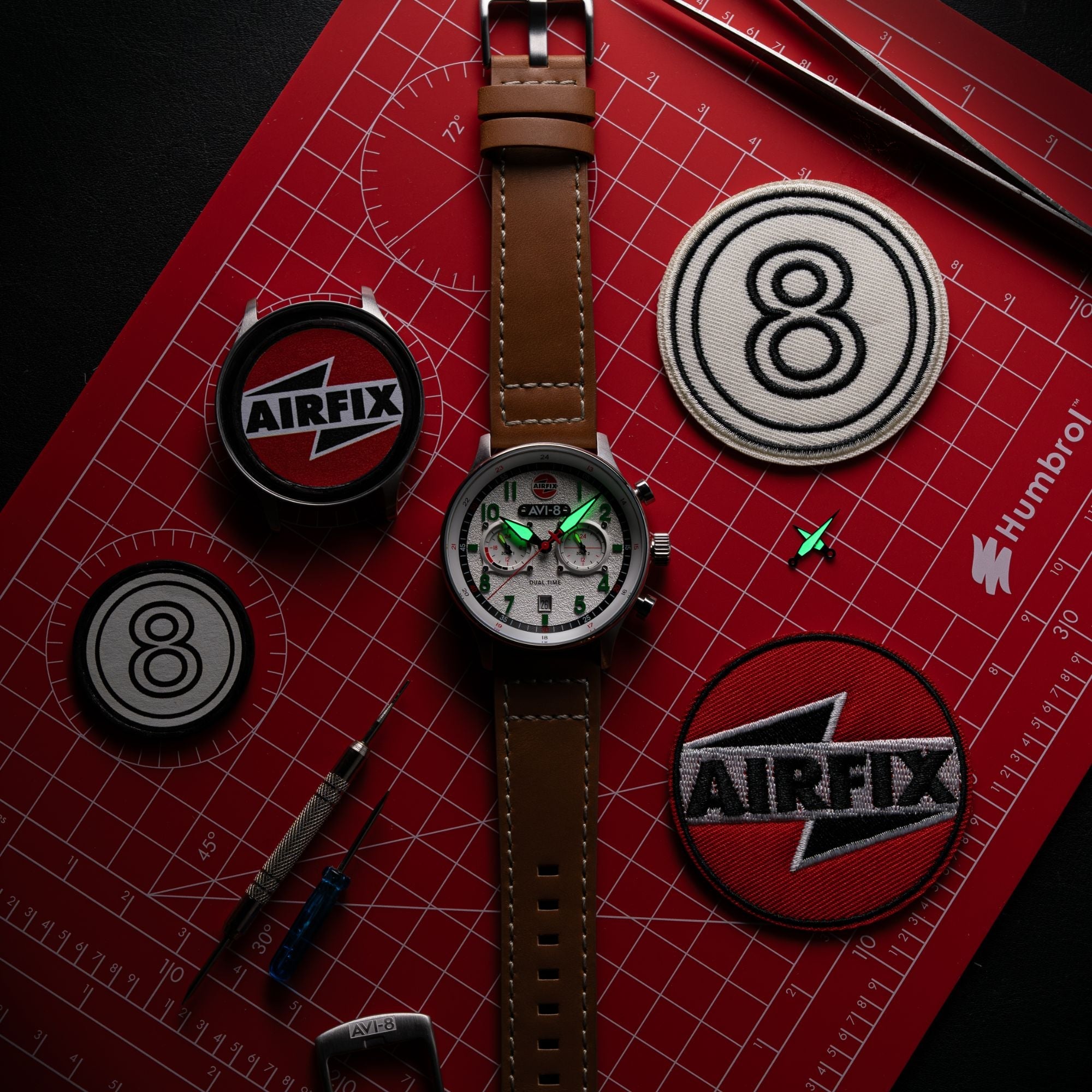 AVI-8 AVI-8 Hawker Hurricane Carey Dual Time - Airfix Edition Silver White Men's Watch AV-4088-06
