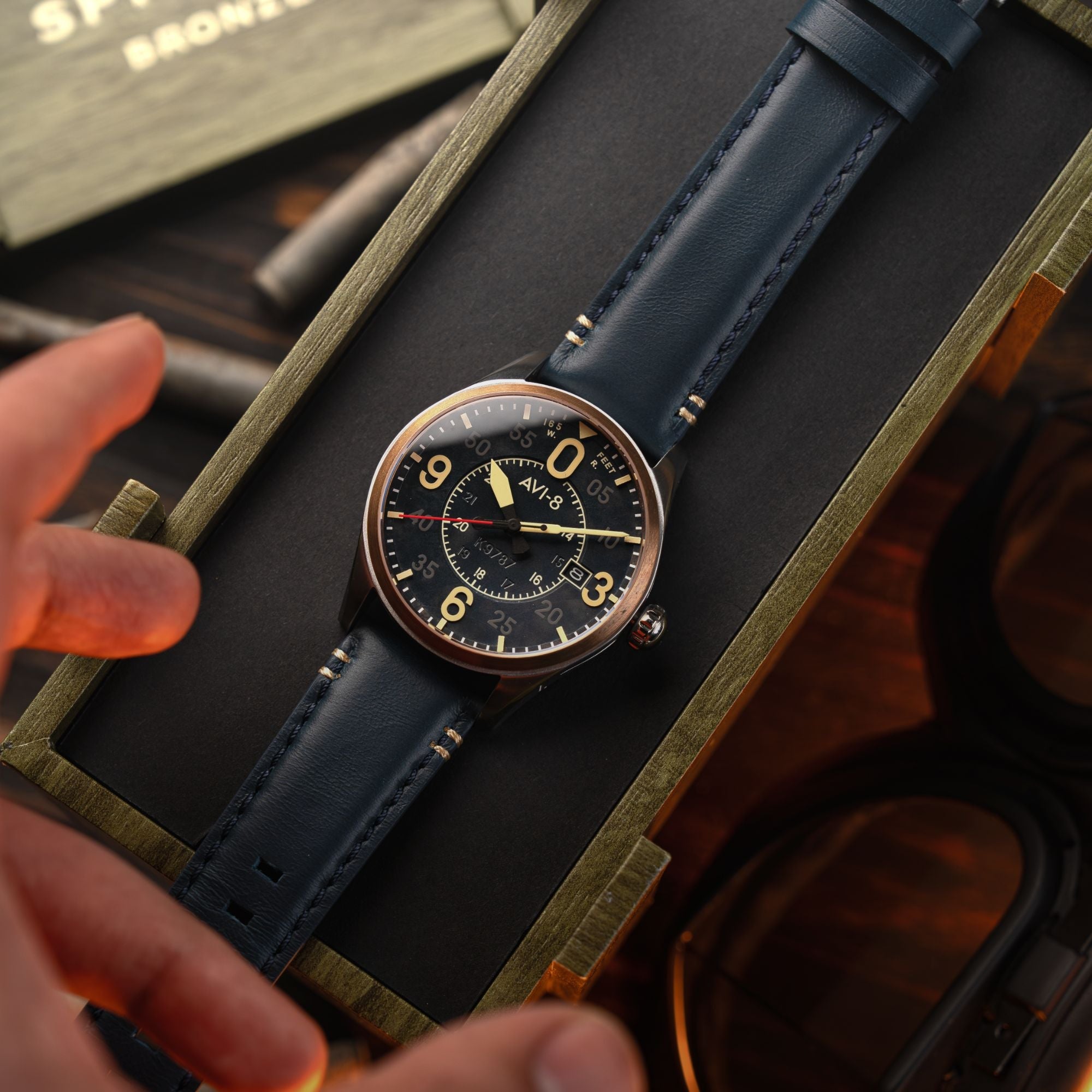 AVI-8 AVI-8 Spitfire Smith Automatic Distressed Blue Men's Watch AV-4090-05