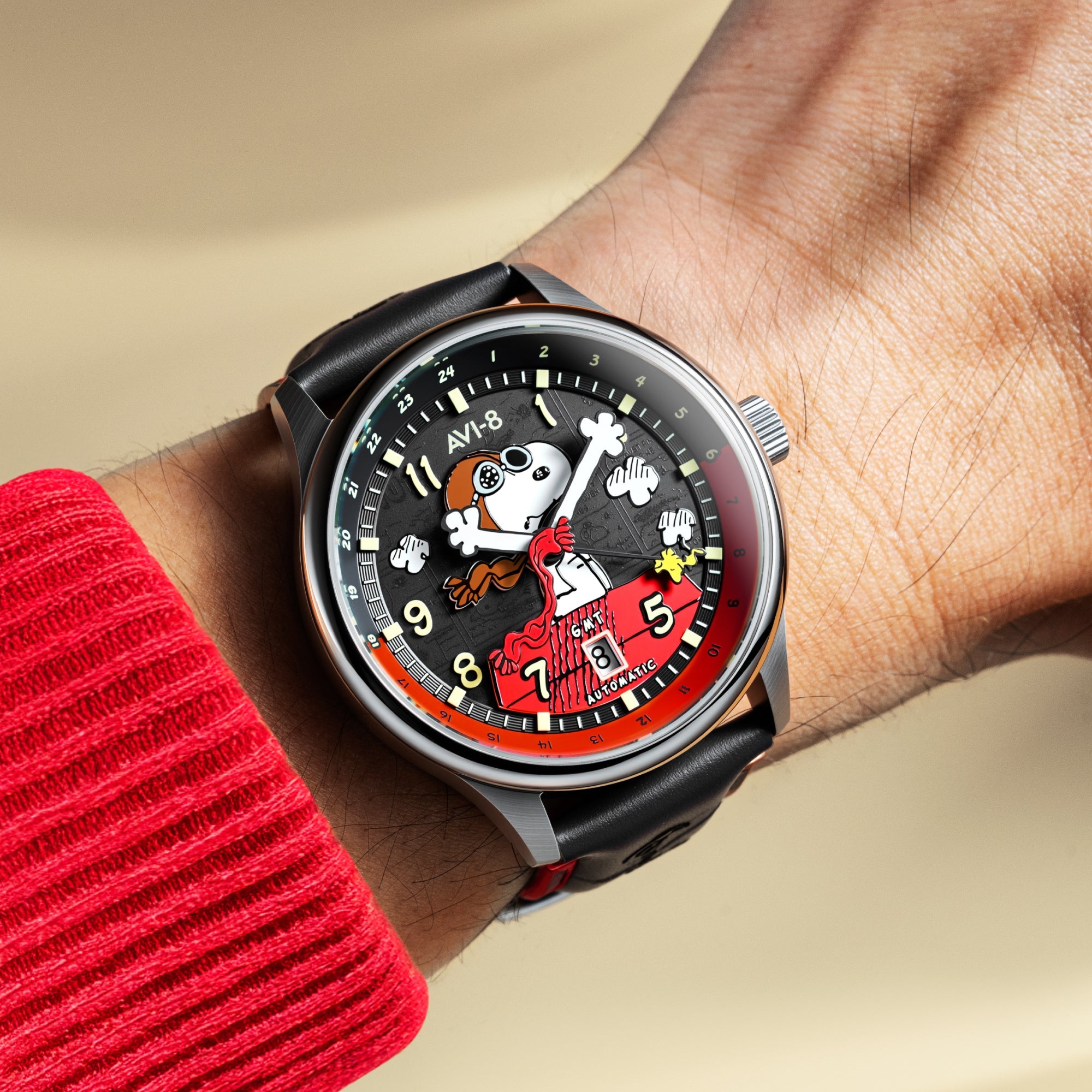 AVI-8 Hawker Hurricane Kent GMT Automatic Peanuts Snoopy Flying Ace Limited Edition Doghouse Red Men's Watch AV-4136-01