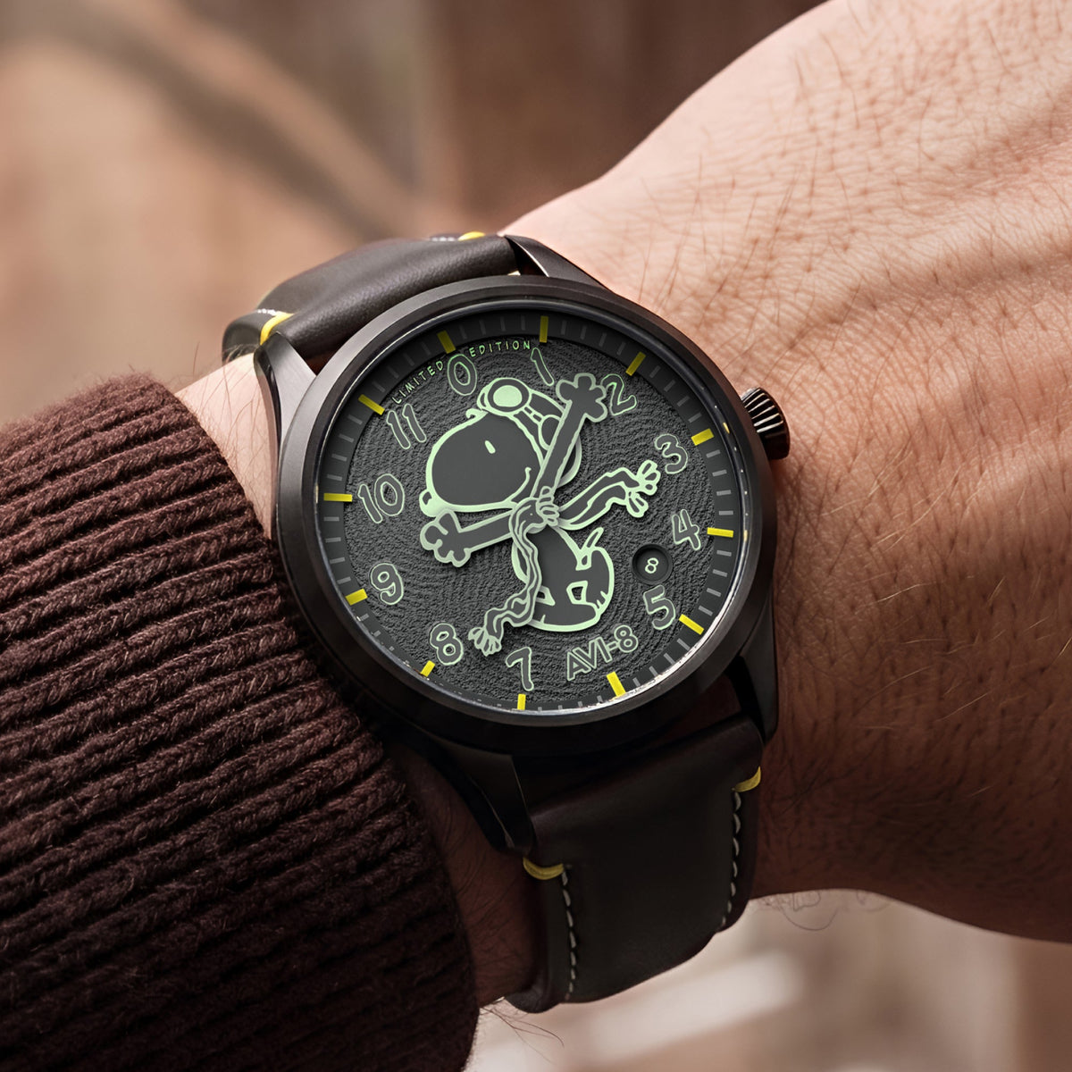 AVI-8 AVI-8 Flyboy Engineer Automatic Peanuts Snoopy Flying Ace Monotone Limited Edition Grey Glider Men's Watch AV-4156-03