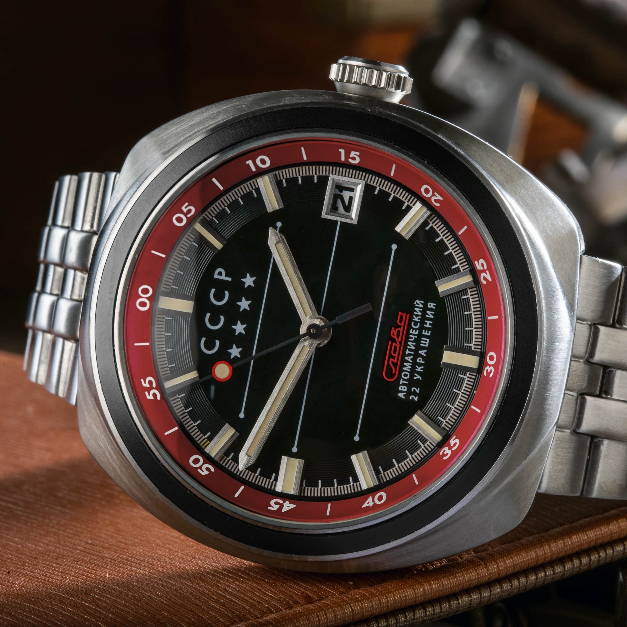 CCCP CCCP Heroes Togliatti Black Steel Men's Automatic Watch CP-7090-11-D (Damaged Packaging)