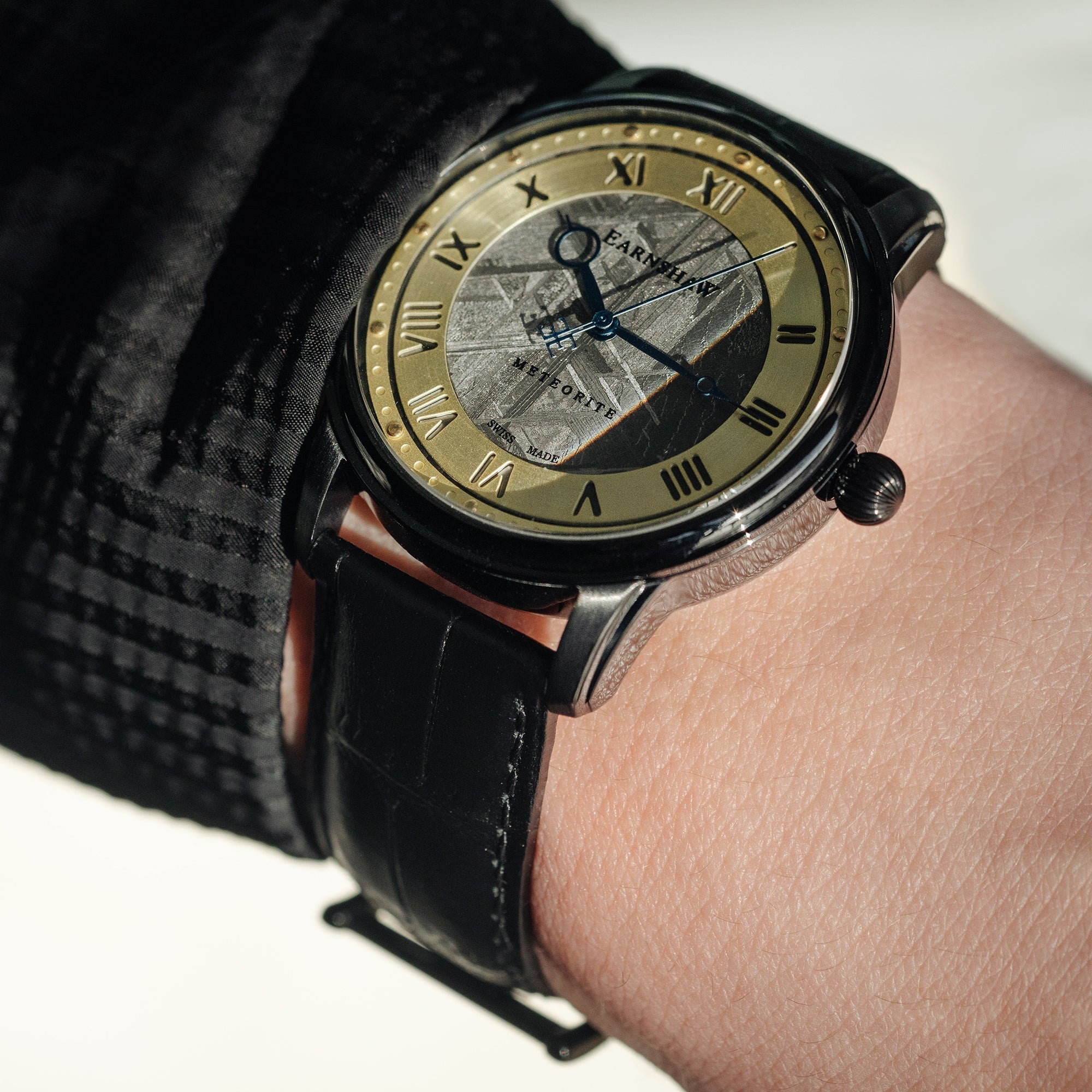 THOMAS EARNSHAW Thomas Earnshaw Longitude Meteorite Swiss Quartz Golden Black Men's Watch ES-0034-07